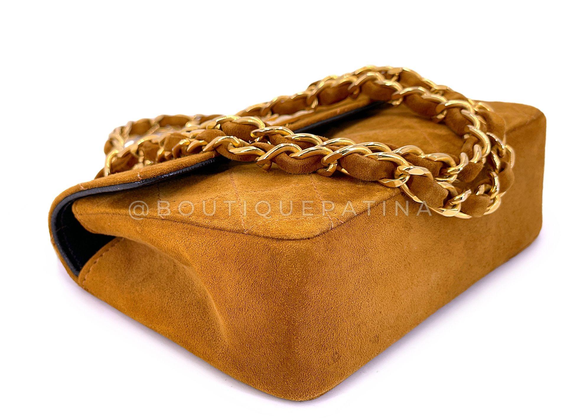 Rare Chanel 1986 Vintage Walnut Crossbody Mini Flap Bag 24k GHW 68667 en vente 2