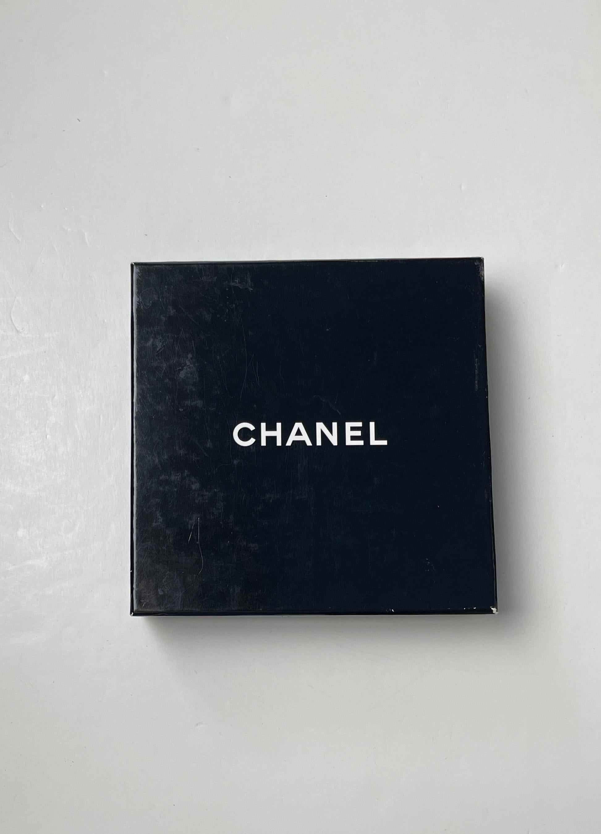 Rare Chanel 1990s’s Vintage Blue Gripoix & Faux Pearl Statement Necklace 2