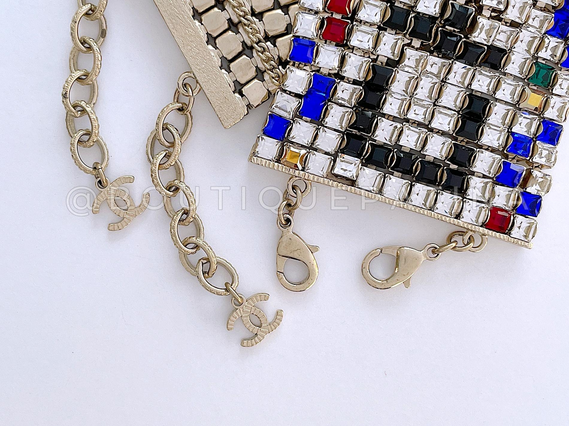 Rare Chanel 19A Egypt Crystal Mesh Rainbow Strass Bracelet Multicolor 68306 In Excellent Condition For Sale In Costa Mesa, CA