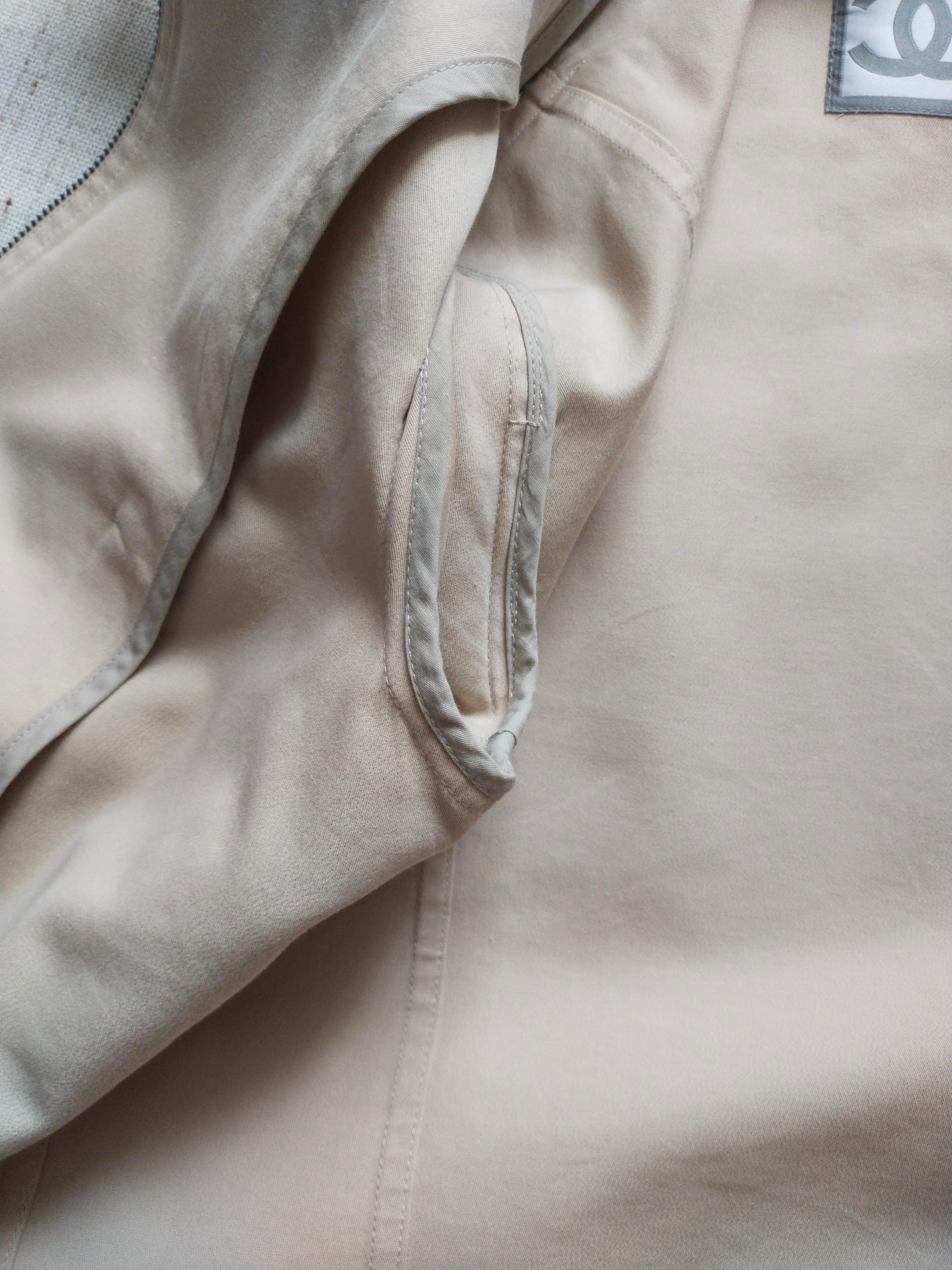 Rare! Chanel 2008 08P jacket 2008 Karl Lagerfeld CC logo buttons France 38 US 8 For Sale 12