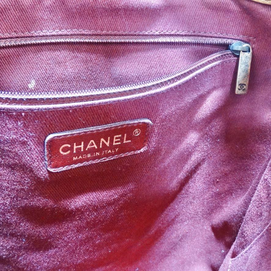 Rare Chanel 2011 Crossbody Hobo Bag For Sale 8