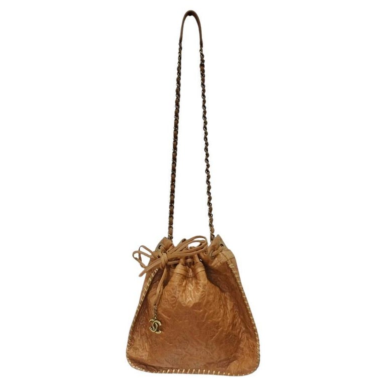 Chanel Pre-owned 2010-2011 Maxi Chain Around Shoulder Bag - Brown