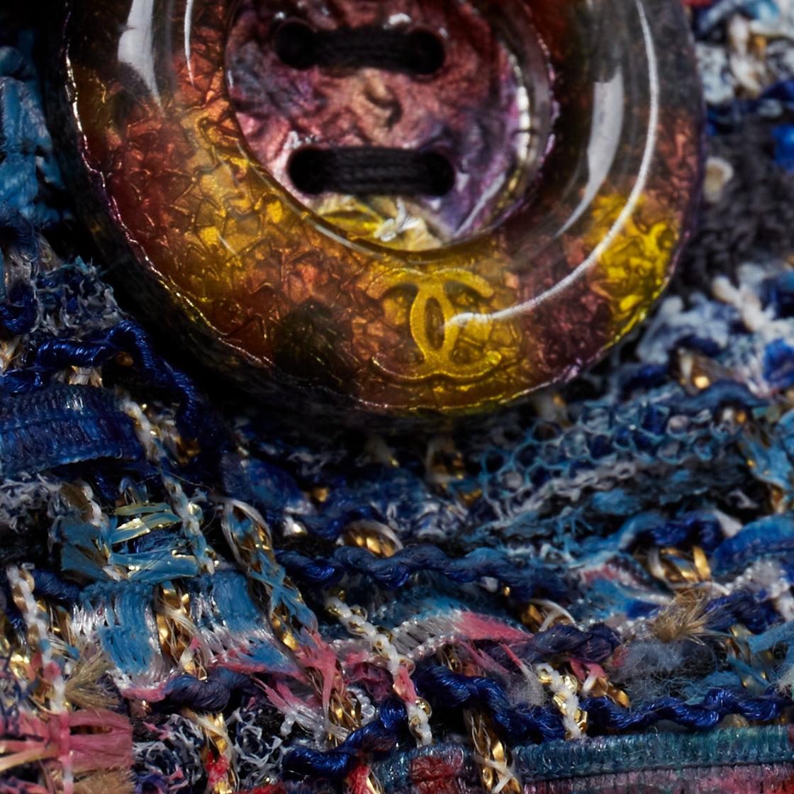 rare CHANEL 2015 Runway blue spray painted Fantasy tweed jacket FR46 For Sale 6