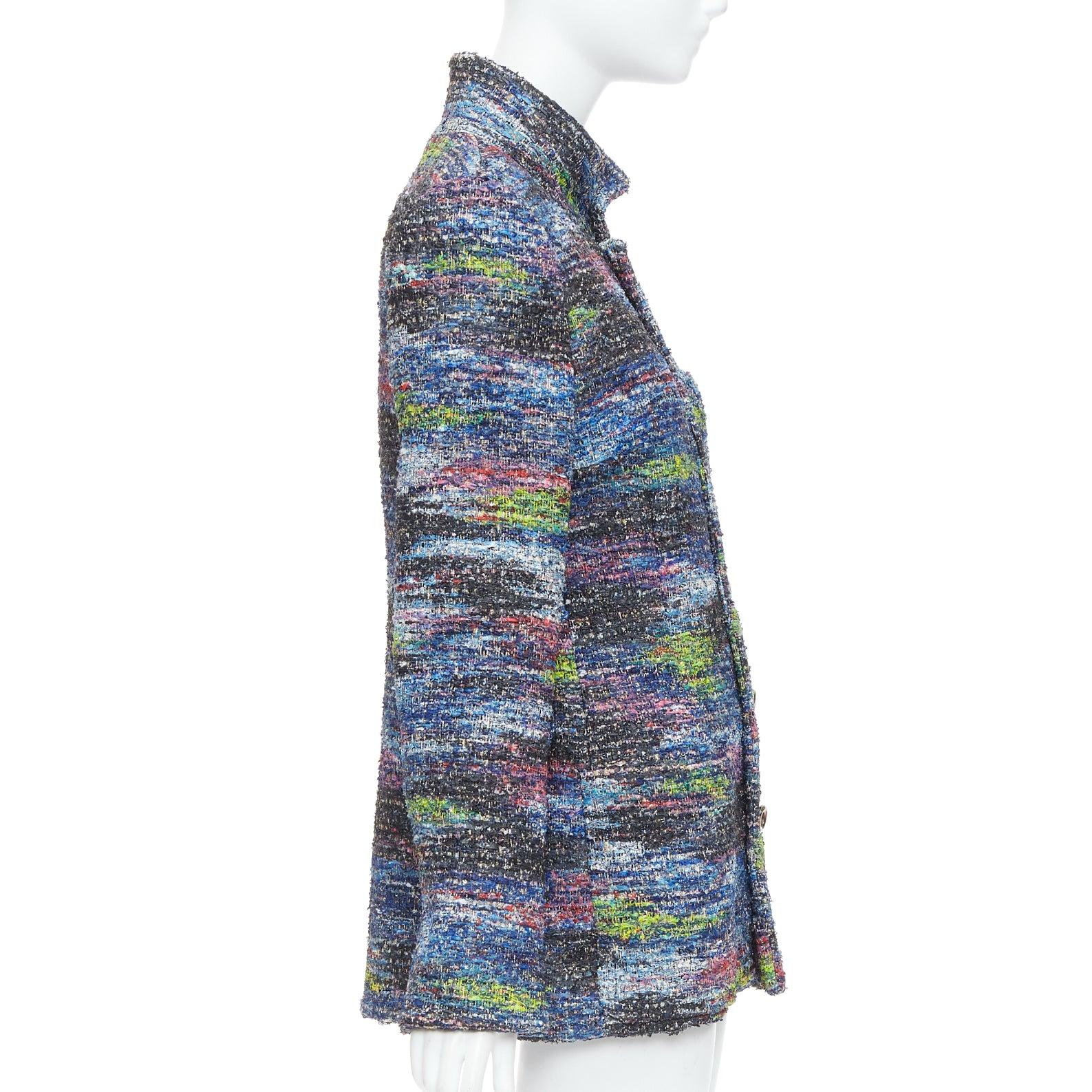 Women's rare CHANEL 2015 Runway blue spray painted Fantasy tweed jacket FR46 For Sale