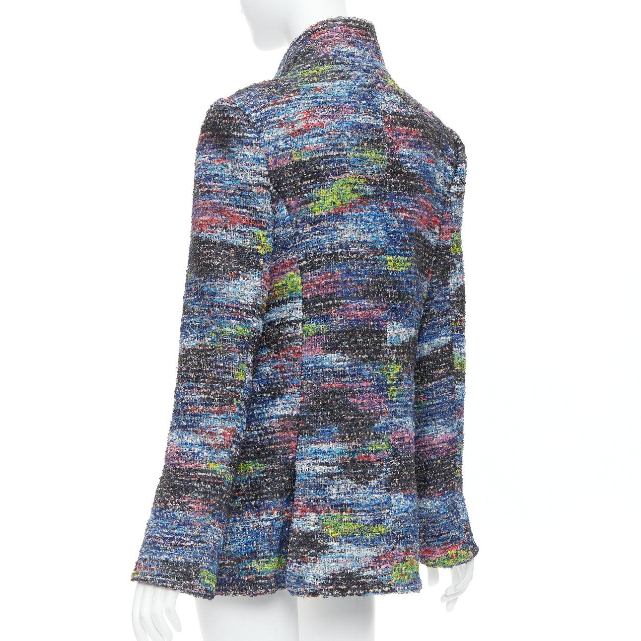 rare CHANEL 2015 Runway blue spray painted Fantasy tweed jacket FR46 For Sale 2