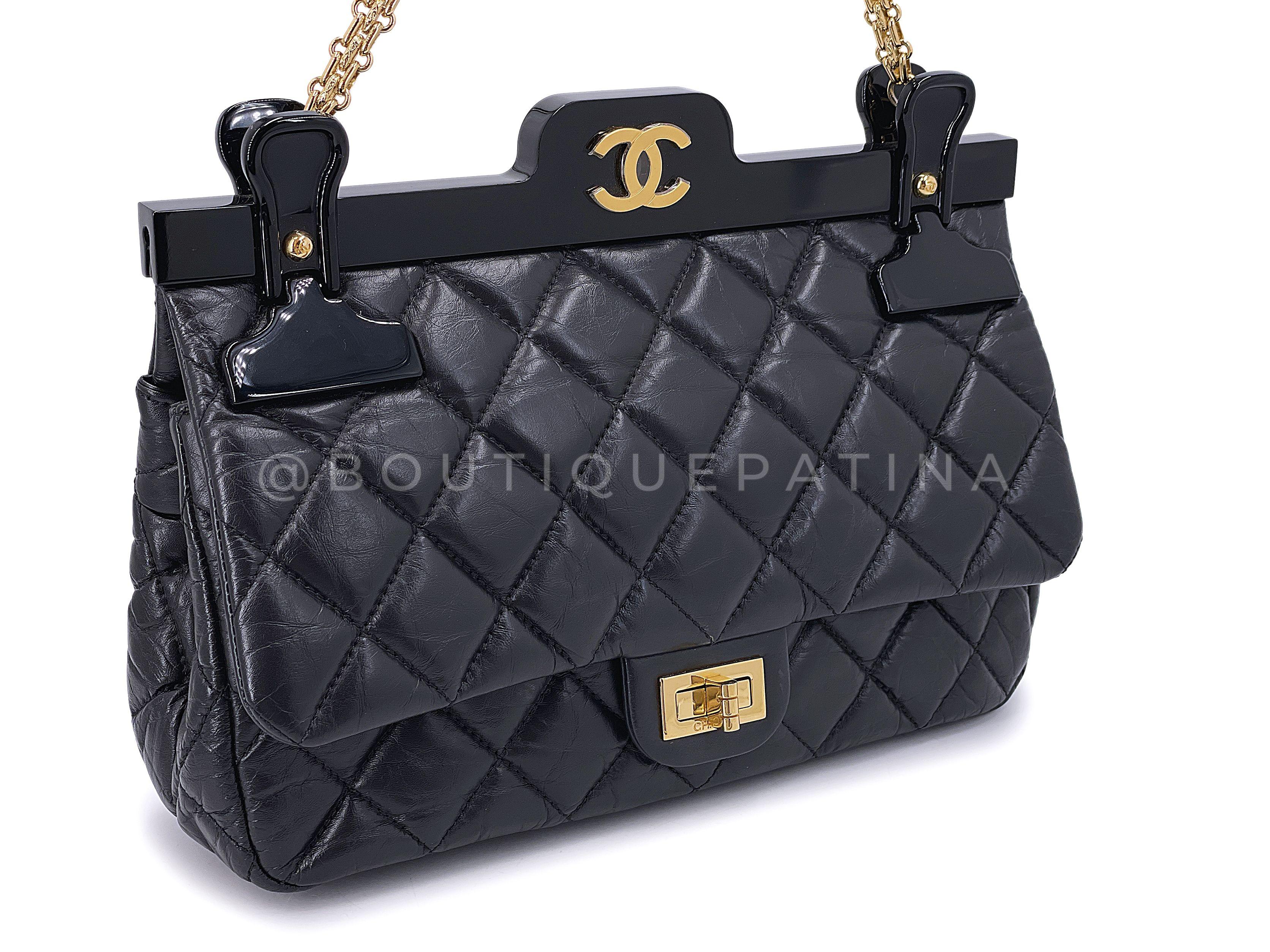 Store item: 67964
This Rare Chanel 2016 