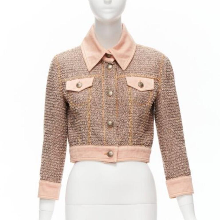 Brown rare CHANEL 2018 Runway pink denim trim tweed CC button cropped jacket FR36 S For Sale