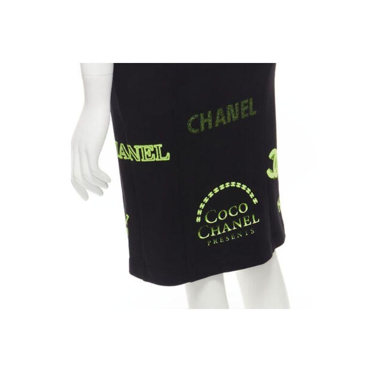 rare CHANEL 2021 Runway black neon graphic logo slit cotton fleece skirt FR34 XS For Sale 4