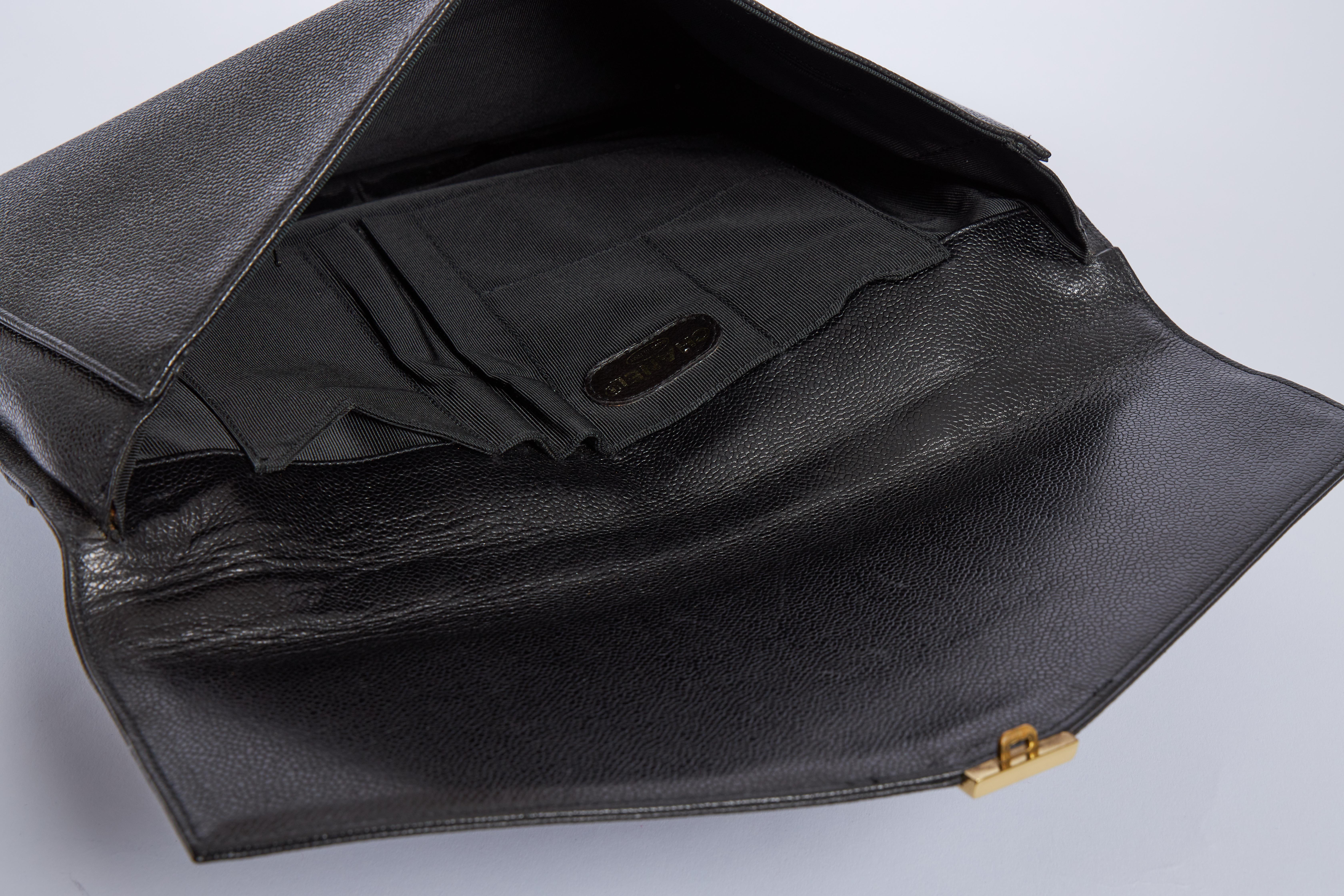 Seltene Chanel 90er Jahre Schwarze Aktentasche/Tasche aus Leder in Kaviar 3