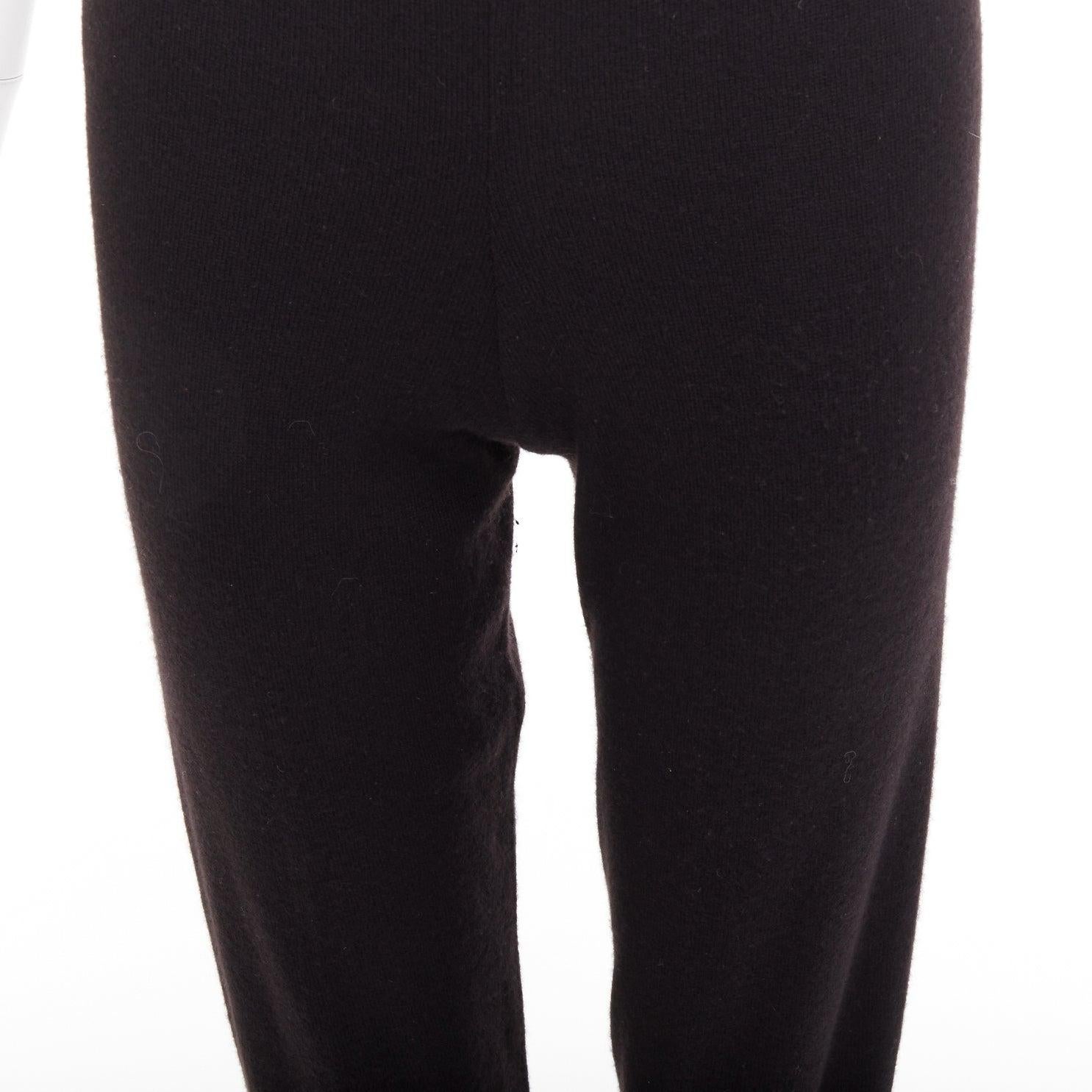 rare CHANEL 93A Vintage 100% cashmere white logo patch waist jogger pants FR36 S en vente 2