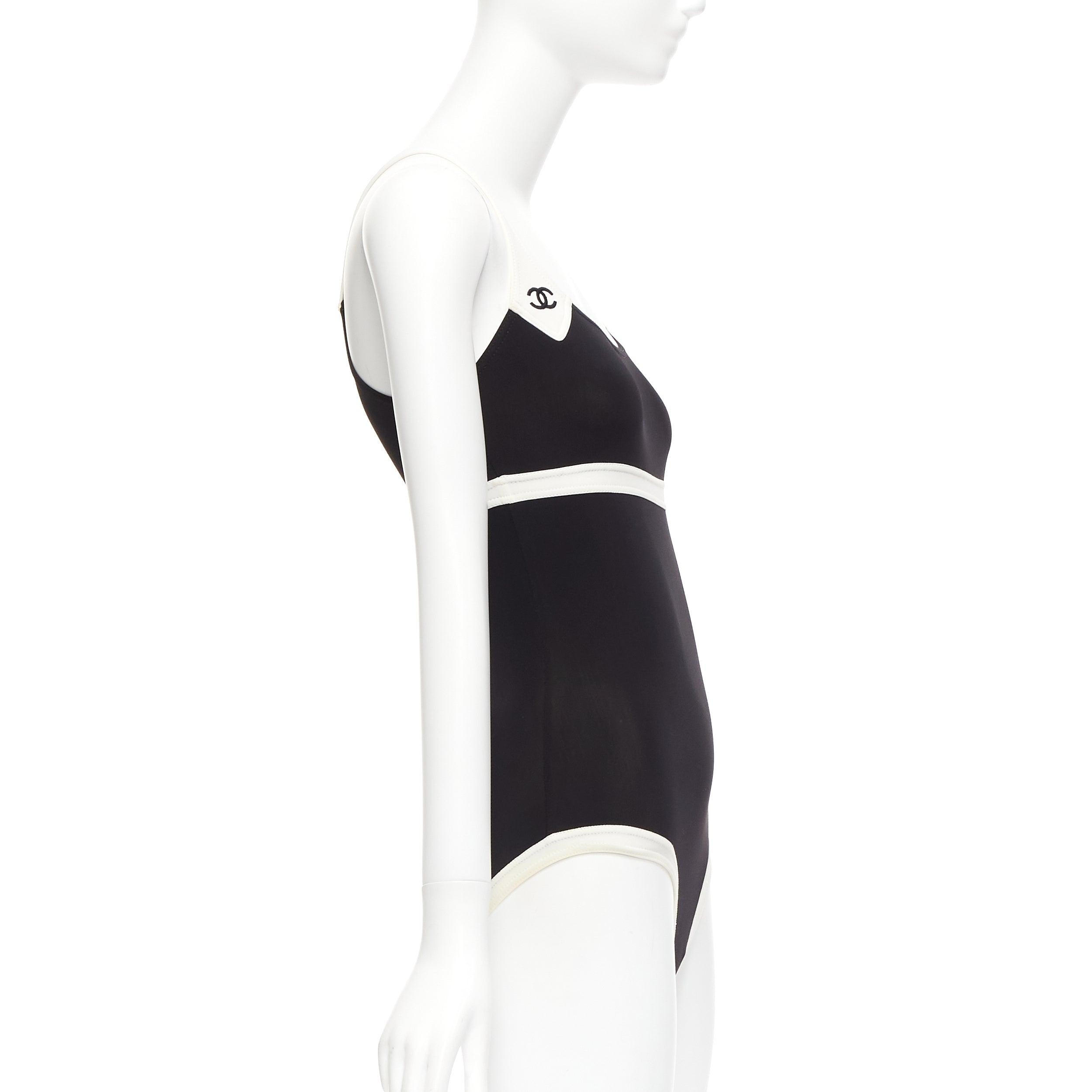 rare CHANEL 96C Vintage CC black cream colorblock swim bodysuit FR36 S In Excellent Condition For Sale In Hong Kong, NT