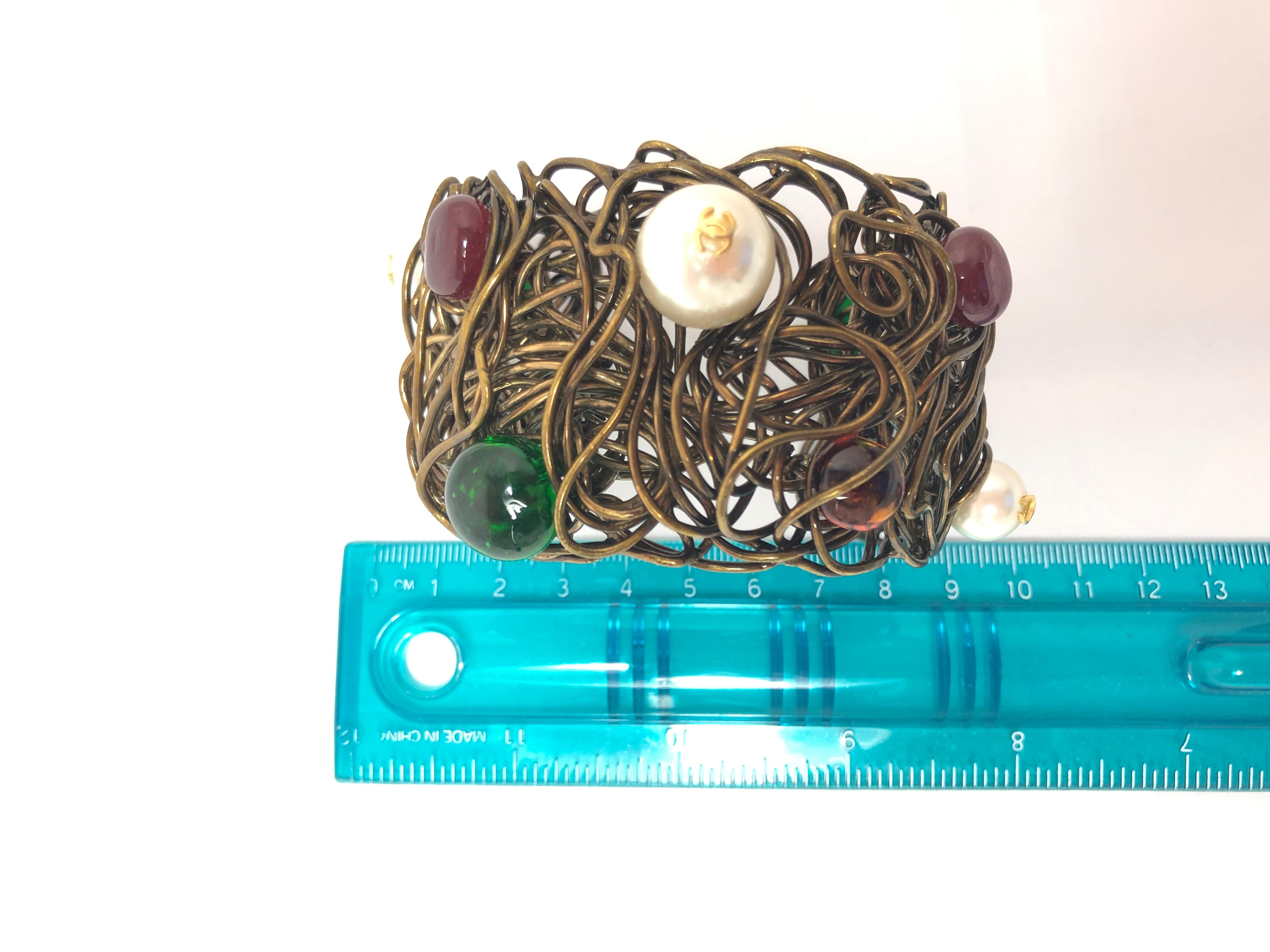 Rare Chanel Bird's Nest Gripoix Glass Pearl Wire Cuff For Sale 1