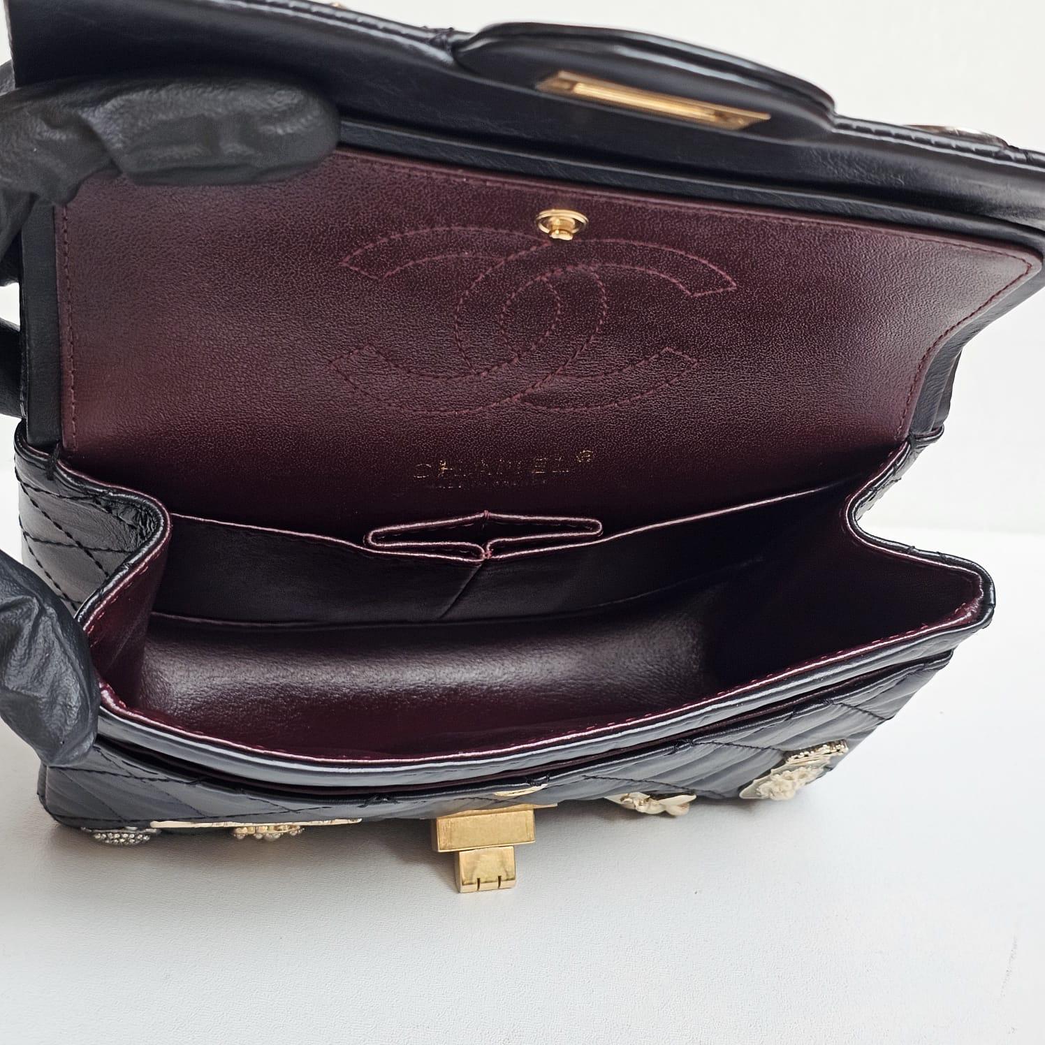 Rare Chanel Black Aged Calfskin Charm 2.55 Mini Reissue Flap Vag 14