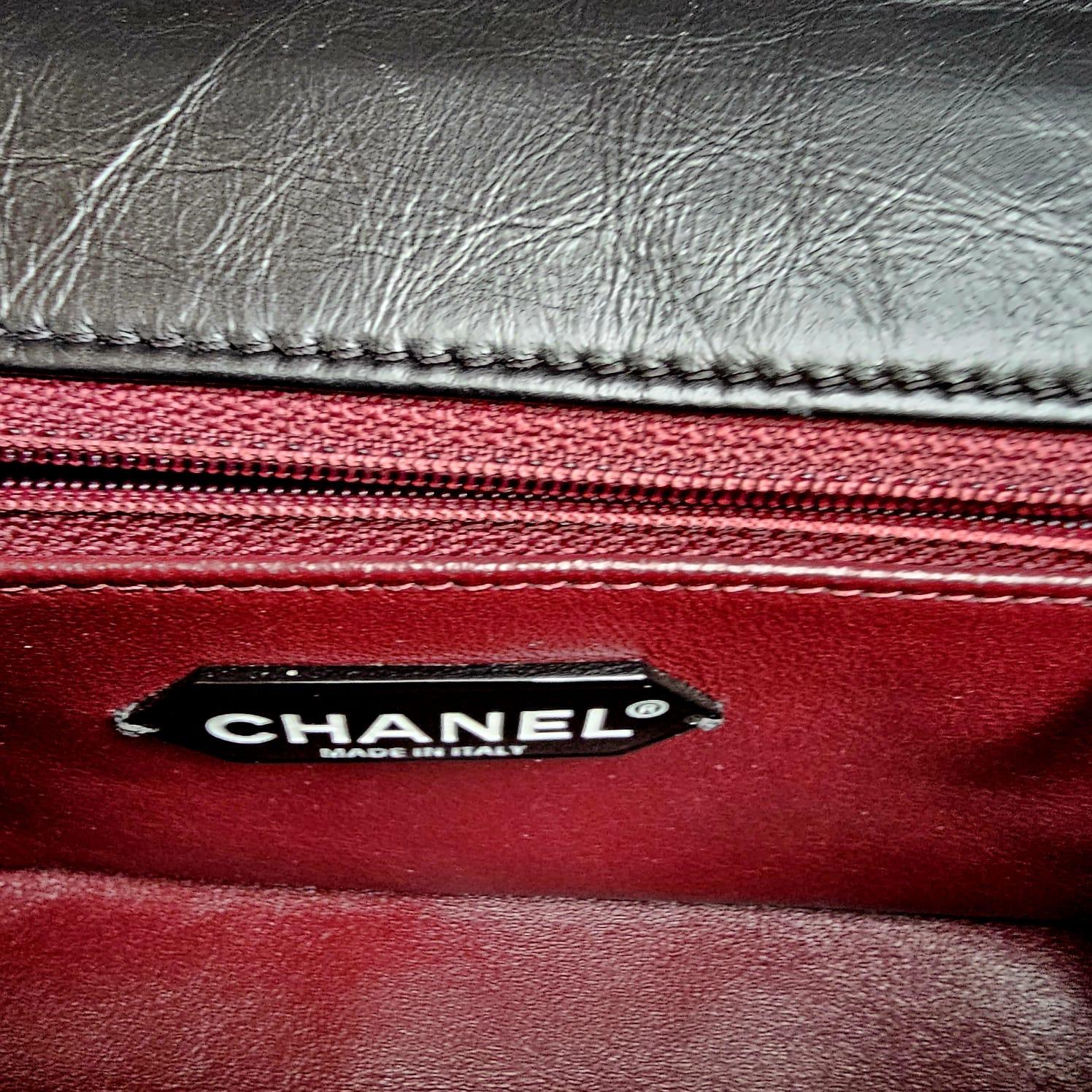 Rare Chanel Black Hanger Reissue Medium Flap Bag For Sale 1