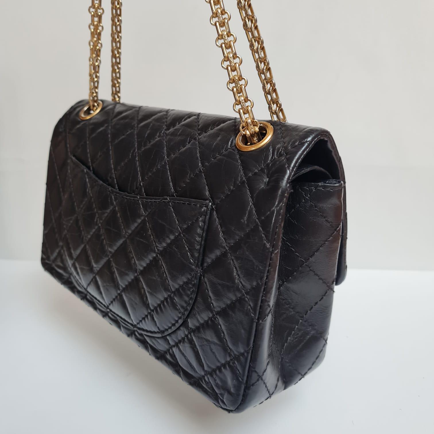 Femenino o masculino Raro Bolso Chanel Reissue Negro 2.55 225 Encanto Casino Mediano Doble Solapa