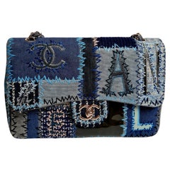 Seltene Chanel Blaue Denim-Patchwork- gesteppte Jumbo-Tasche mit Klappe