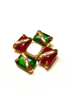 Rare broche Chanel, printemps 1994, Robert Goossens & Maison Gripoix, Lagerfeld