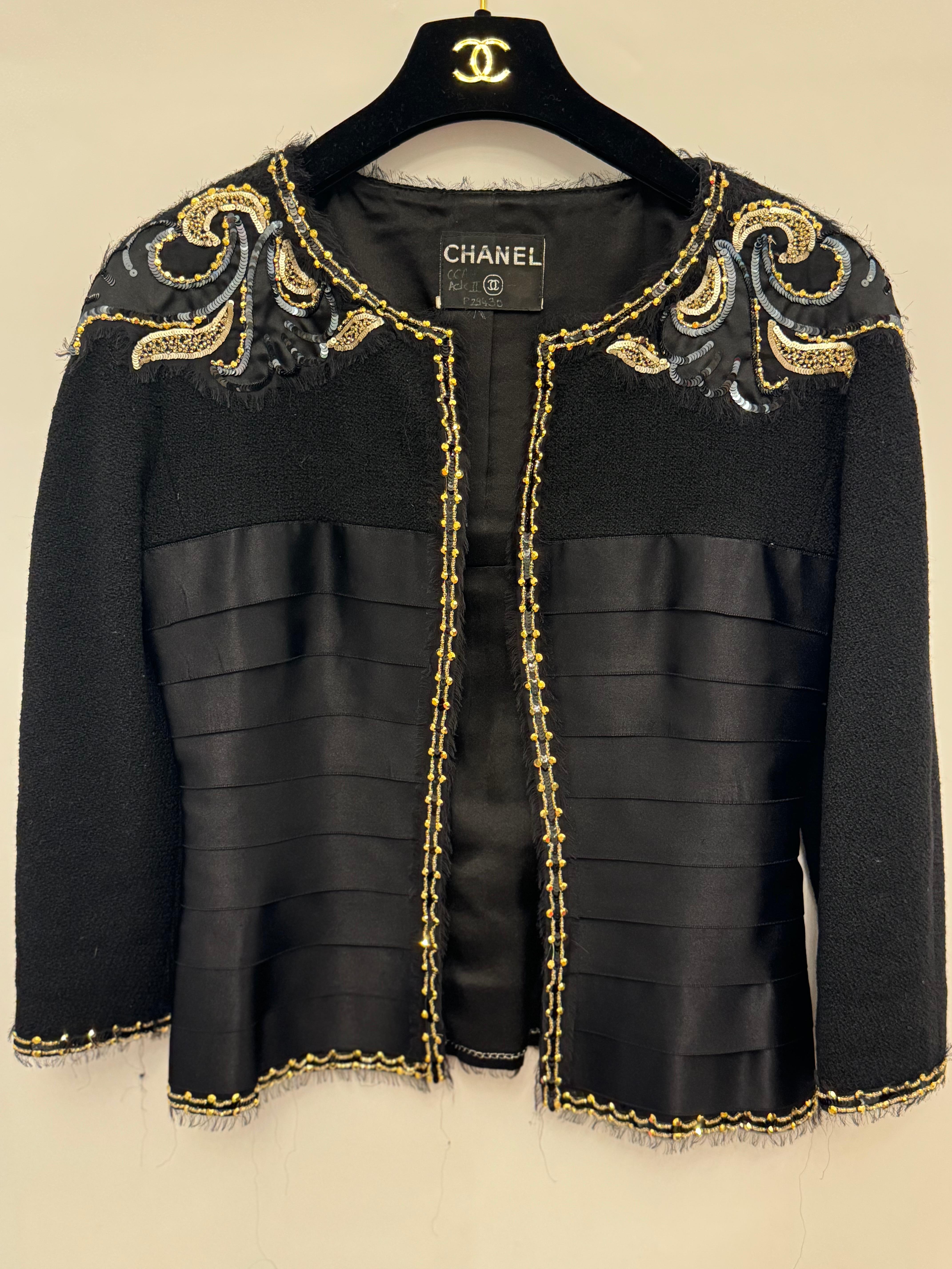Women's or Men's Rare Chanel by Karl Lagerfeld F/W 2006 runway embroidery jacket For Sale