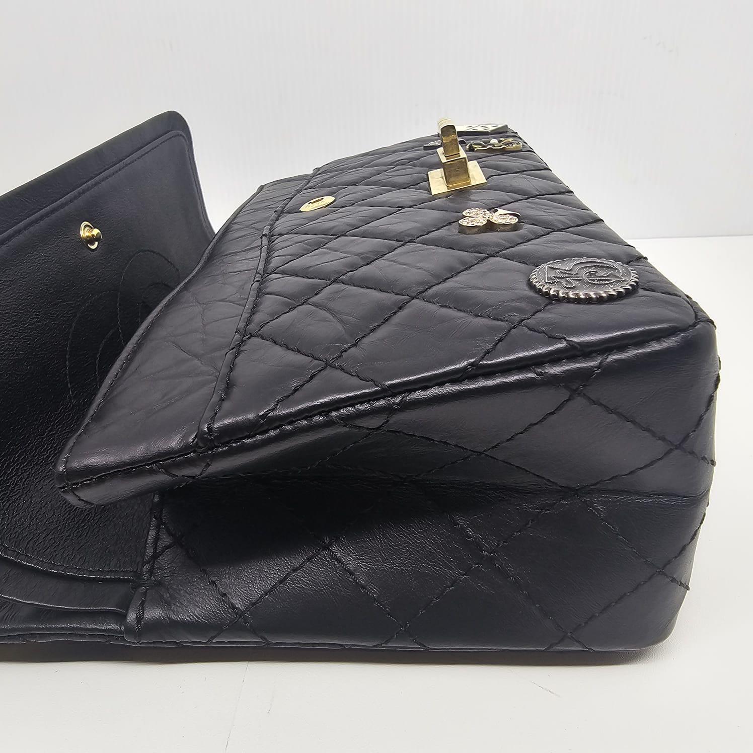 Raro bolso con solapa Chanel Casino Charms Medium Reissue 2.55 en venta 13