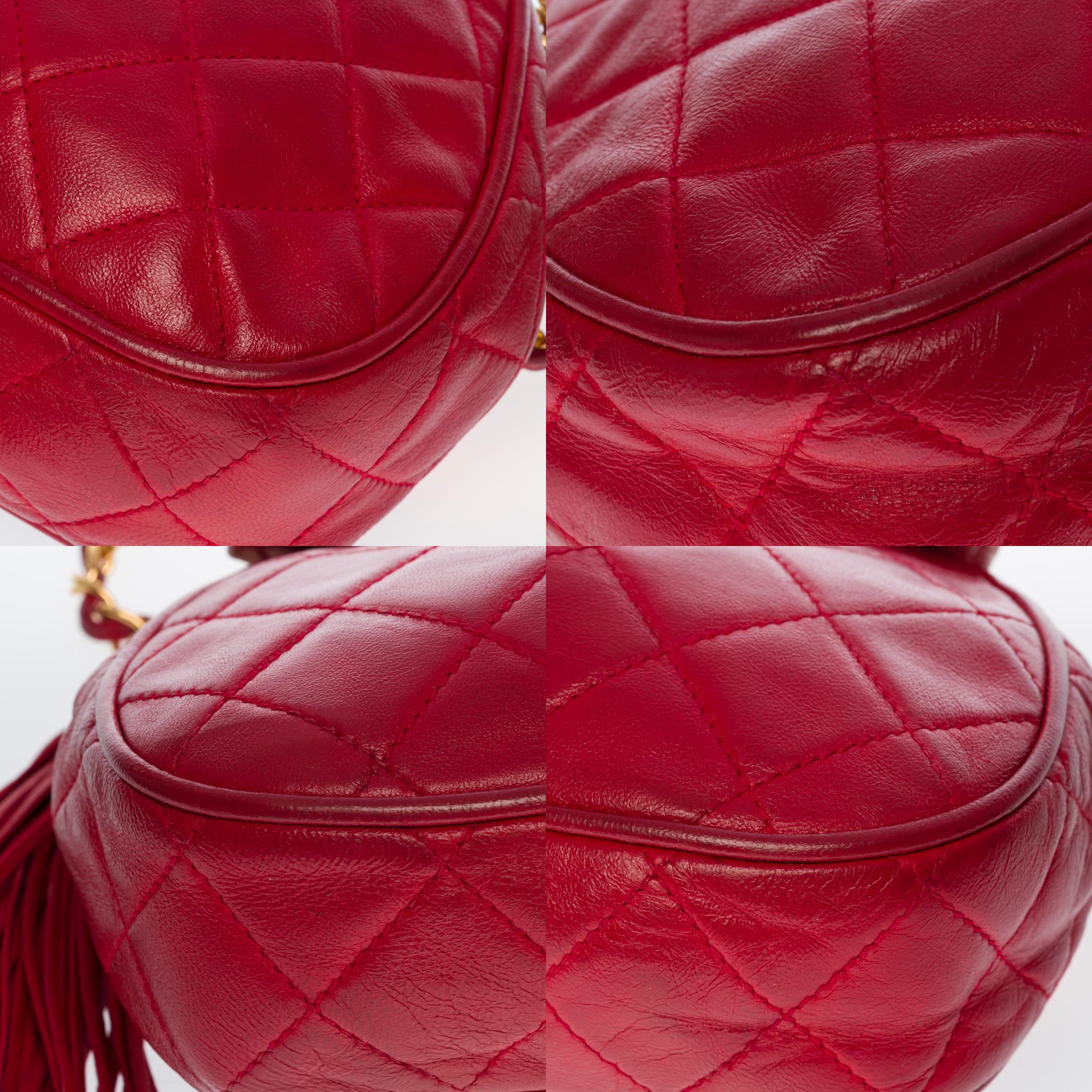 Rare Chanel Classic Flap shoulder bag in Red quilted lambskin, GHW 3