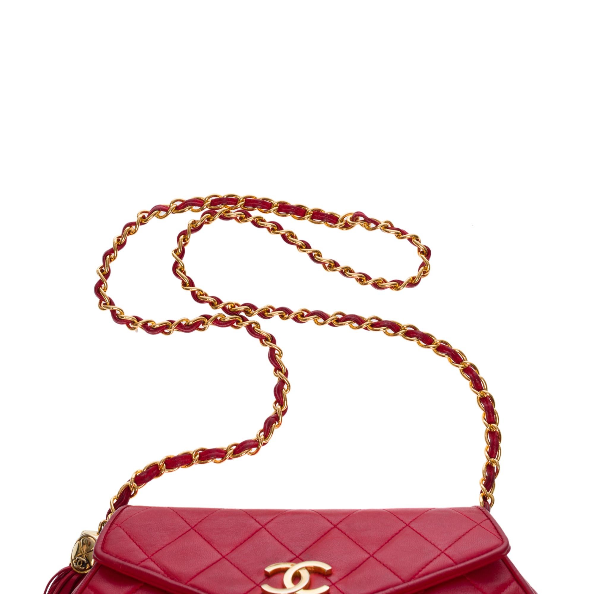 Rare Chanel Classic Flap shoulder bag in Red quilted lambskin, GHW 1