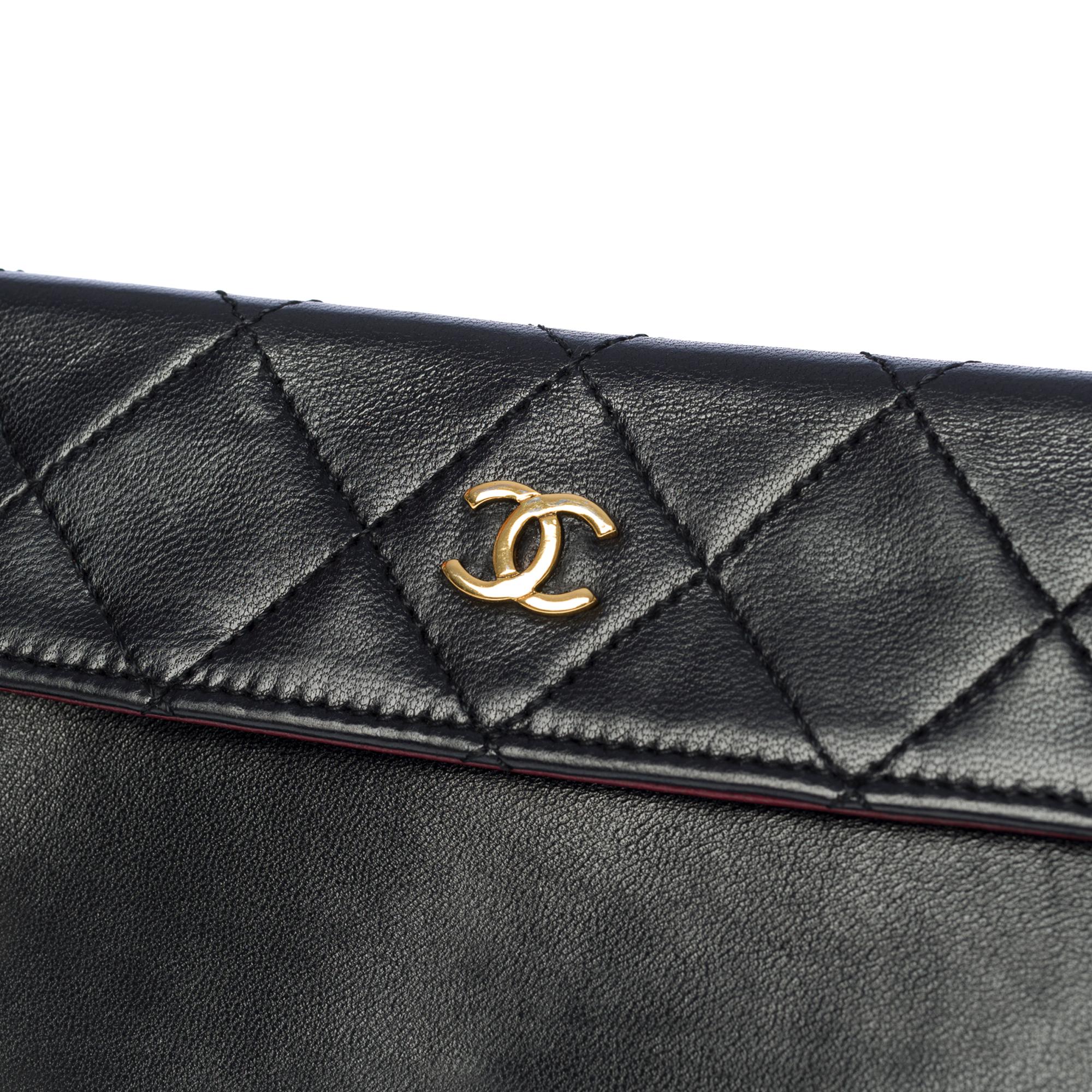 Rare Chanel Classic shoulder flap bag in black quilted lambskin with Pouch, GHW 3