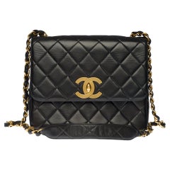 Rare Chanel Classic shoulder Flap bag in black quilted leather, GHW