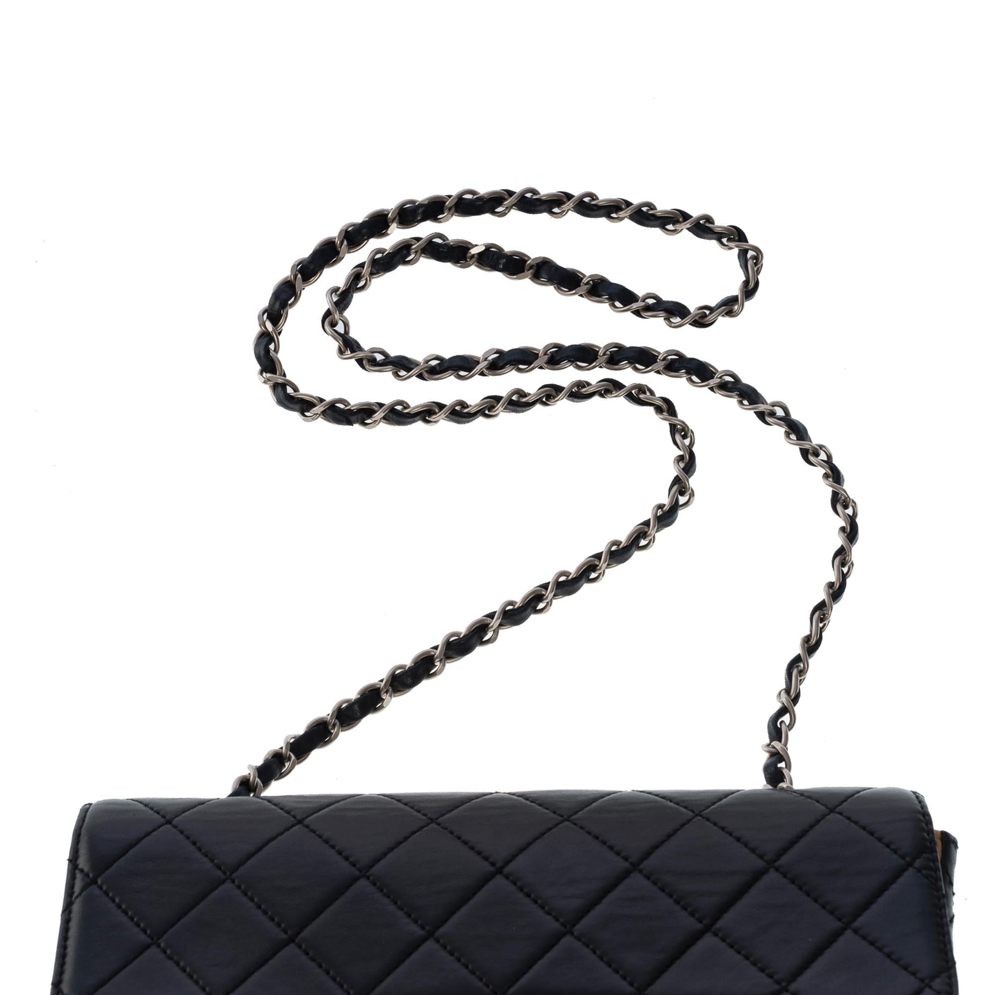 Rare Chanel Classic single flap shoulder bag in black/beige quilted lambskin, SHW For Sale 2