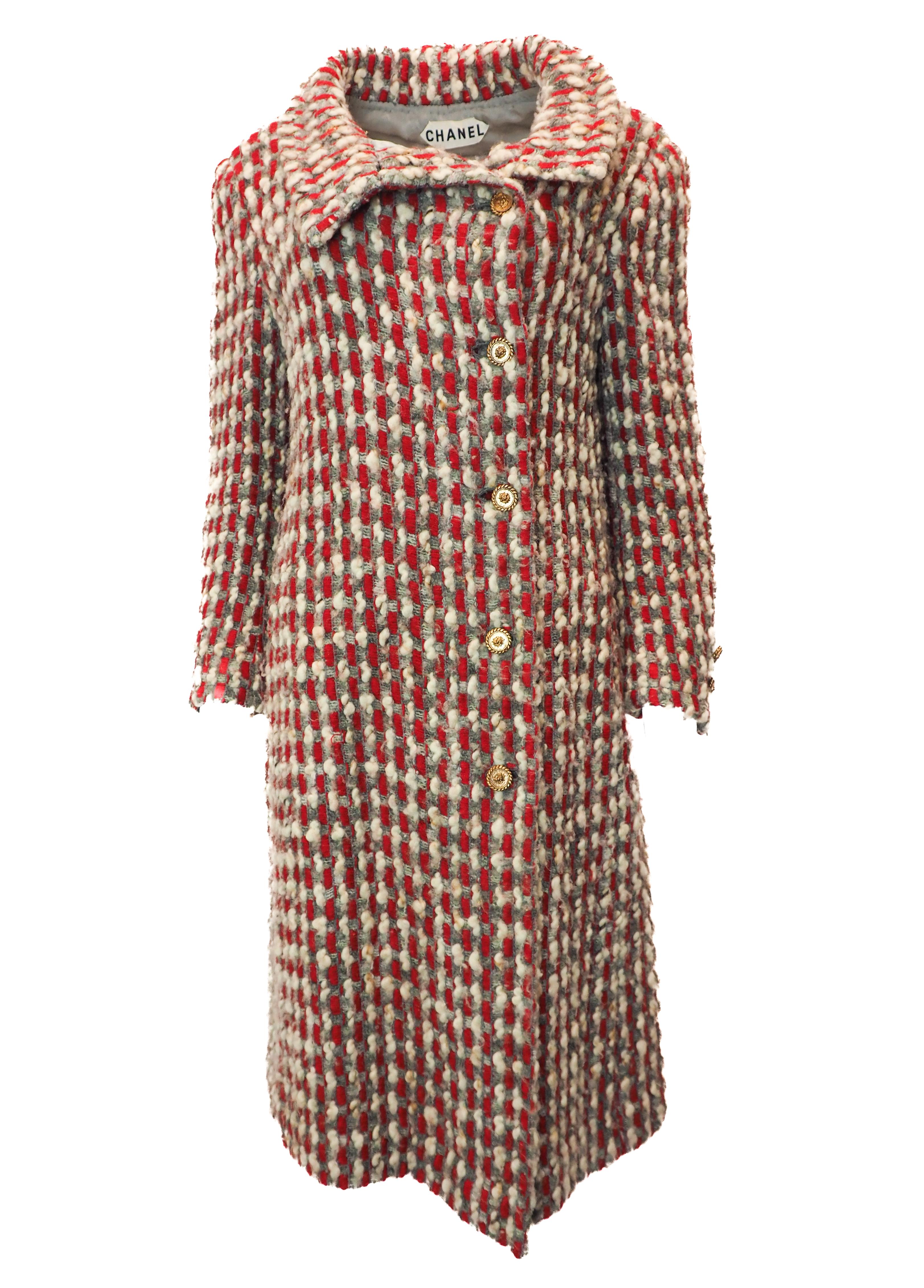 Raro abrigo largo Chanel Couture rojo y gris tejido numerado Marrón en venta
