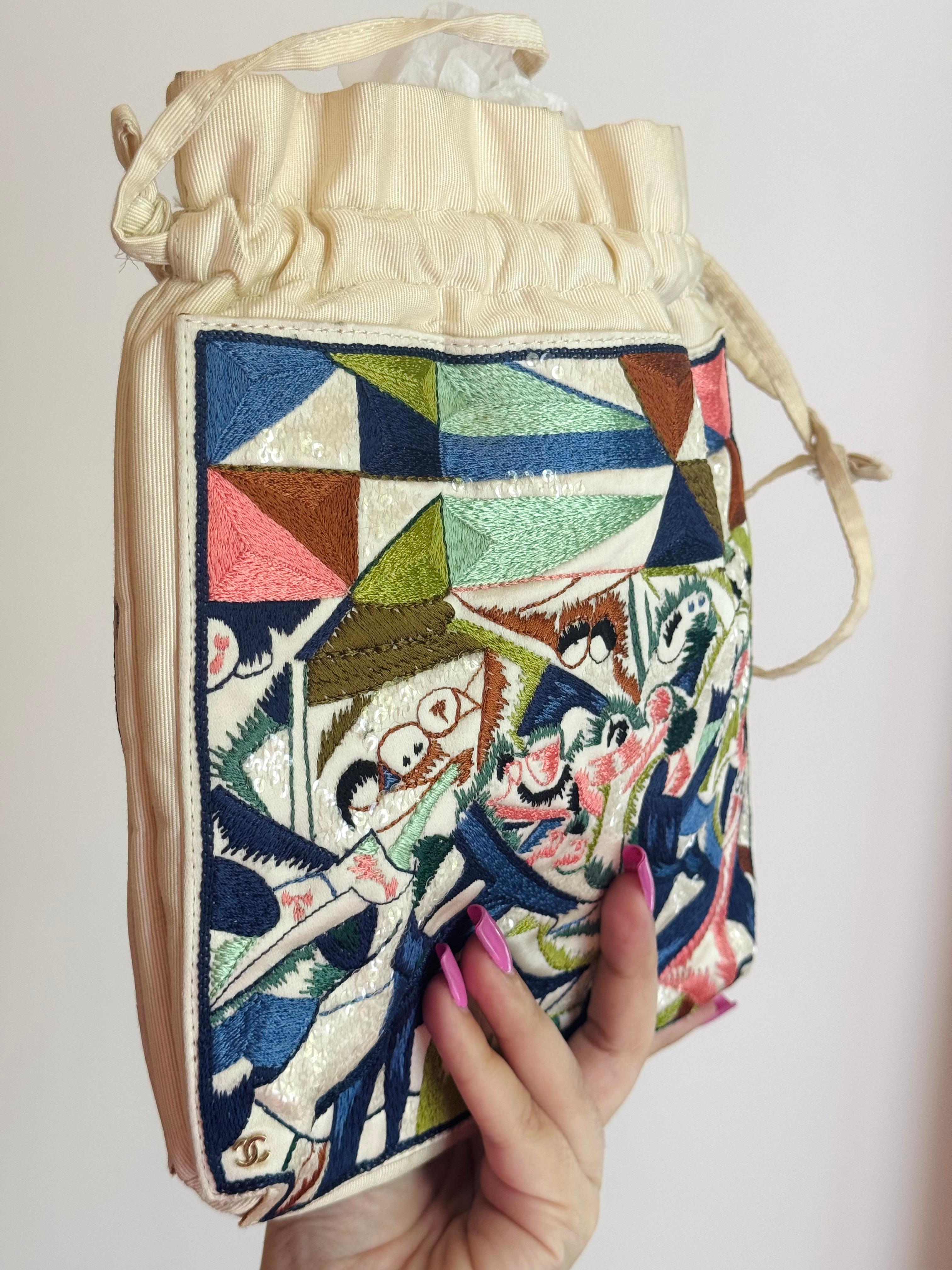 Rare Chanel Cruise 2012 Cap Eden Roc collection sample embroidery bucket bag For Sale 4