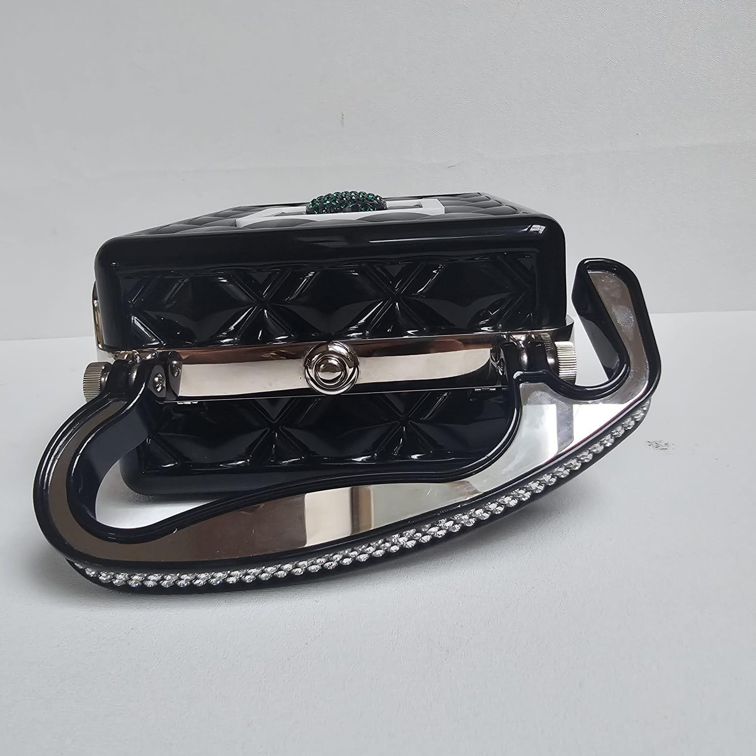 Rare Chanel Cruise 2020 Traffic Light Minaudiere Bag For Sale 9