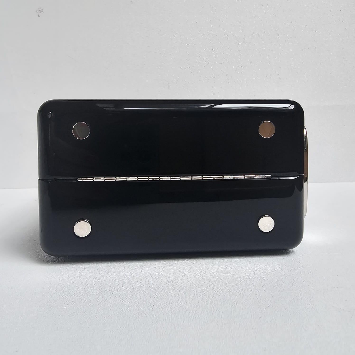 Rare Chanel Cruise 2020 Traffic Light Minaudiere Bag For Sale 13