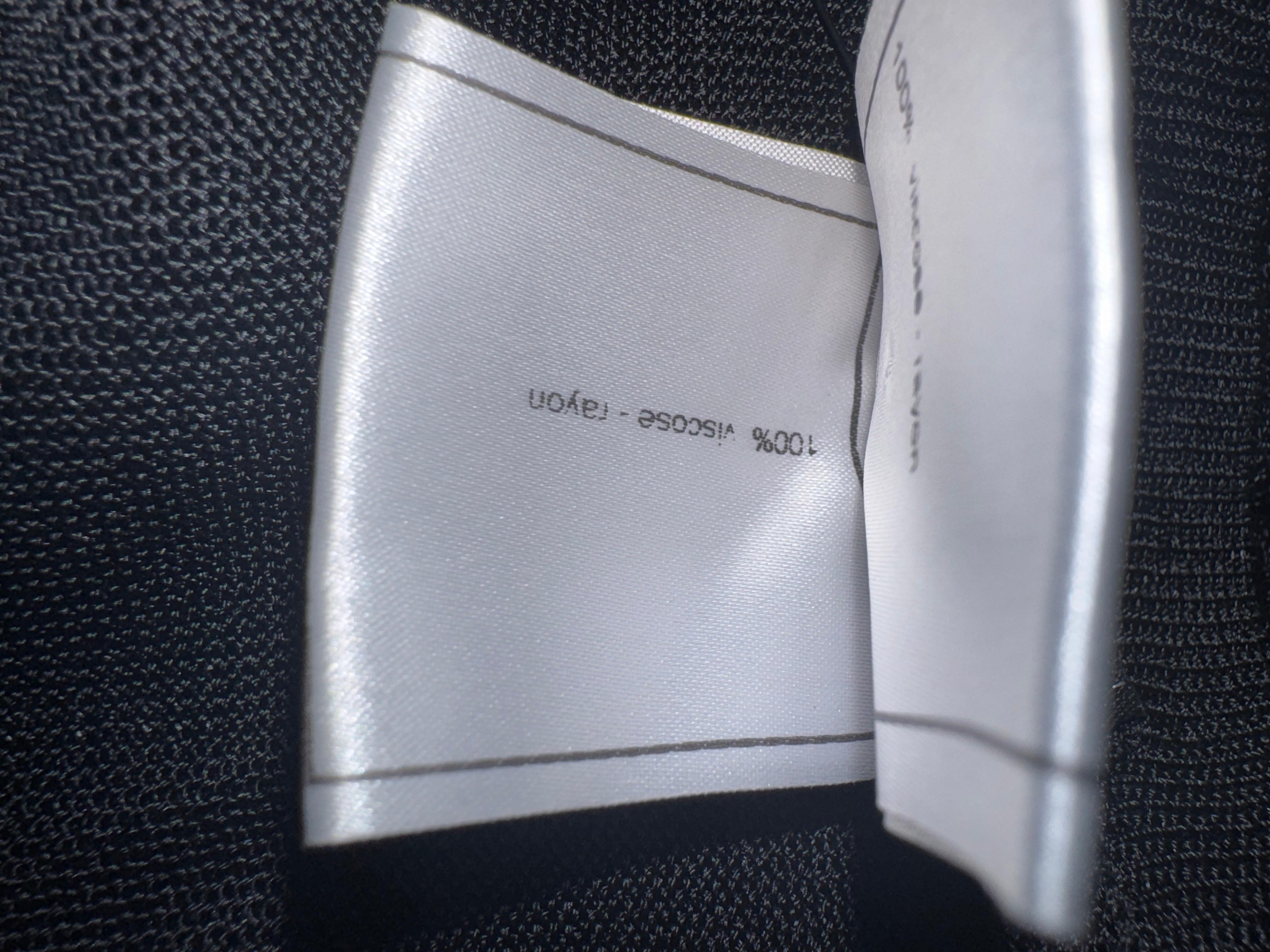 Rare CHANEL Deep Cleavage Black Crochet Knit Midi Cocktail Dress LBD 38 en vente 4