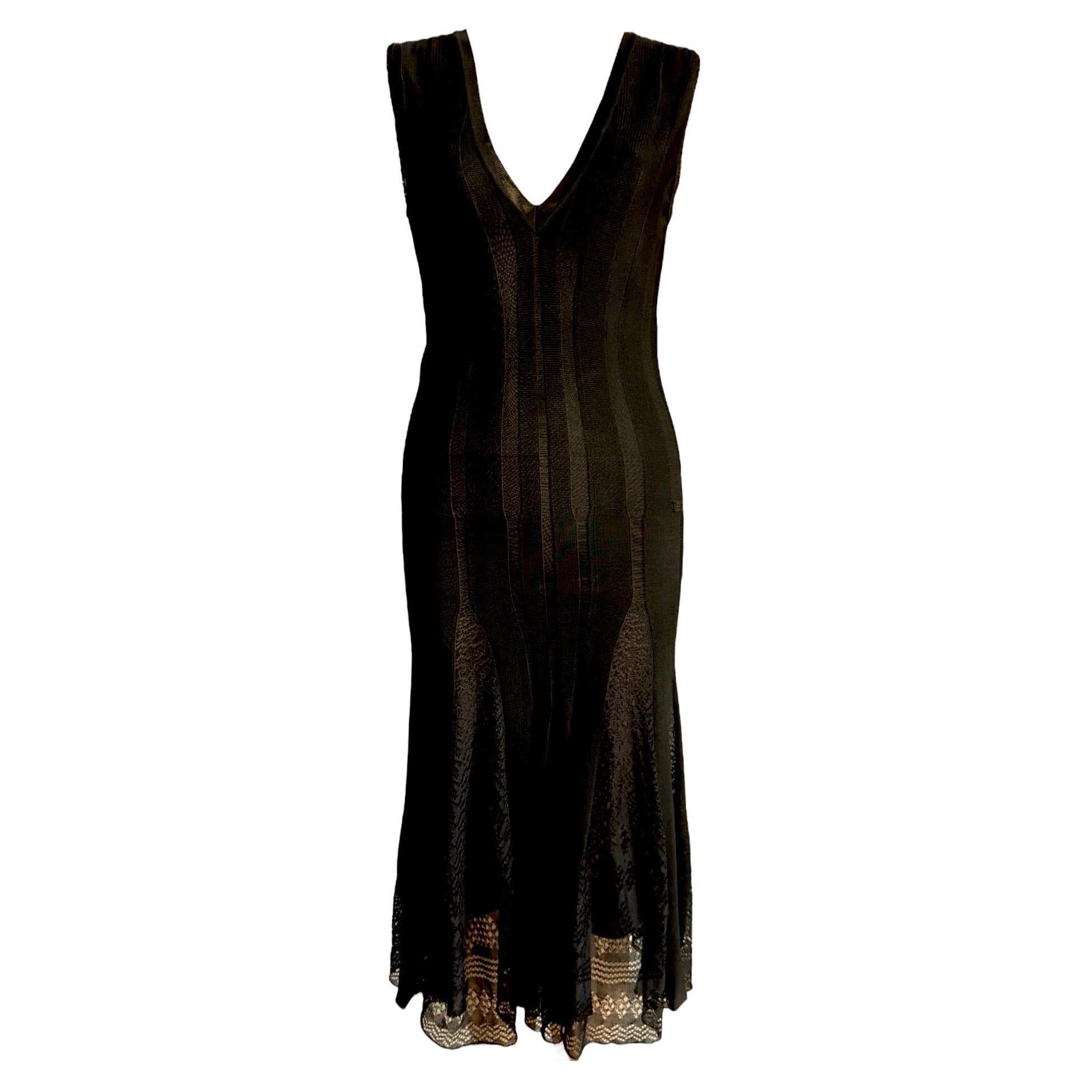 Rare CHANEL Deep Cleavage Black Crochet Knit Midi Cocktail Dress LBD 38 en vente