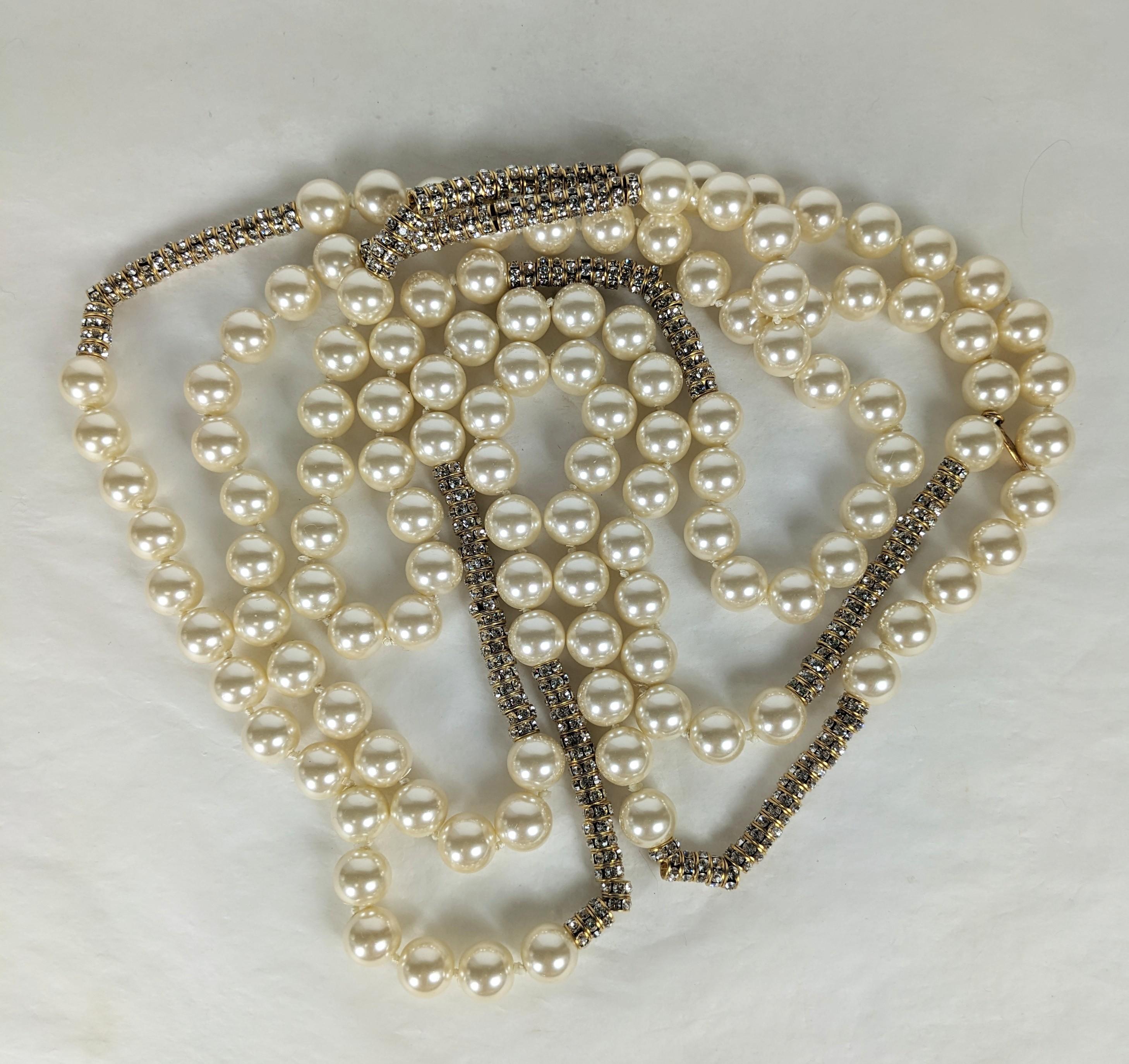 Rare Chanel Endless Pearl and Crystal Rondel Necklace In Excellent Condition For Sale In New York, NY