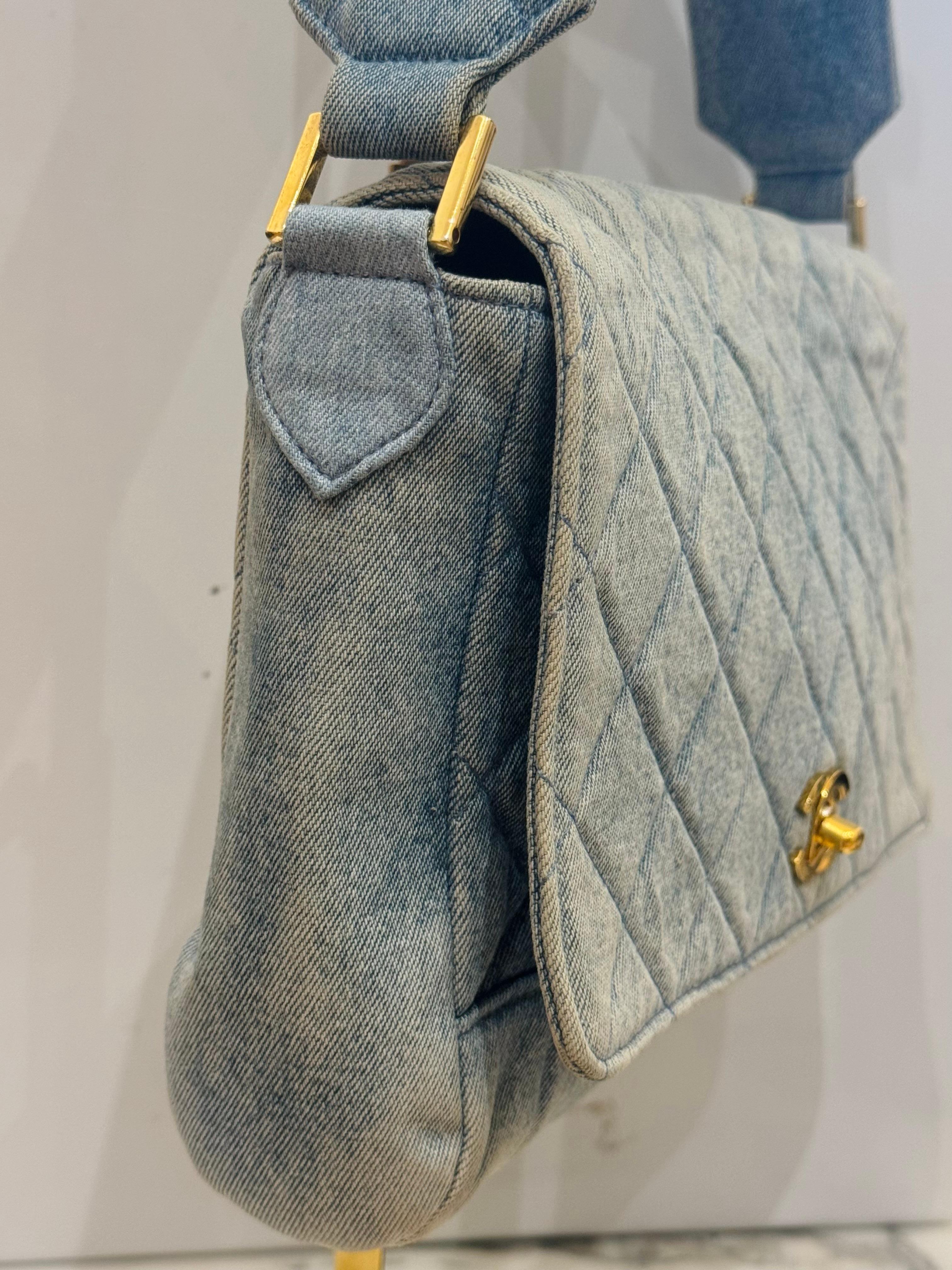 Rare Chanel F/W 1991 Hip Hop Collection denim quilted single flap bag For Sale 9