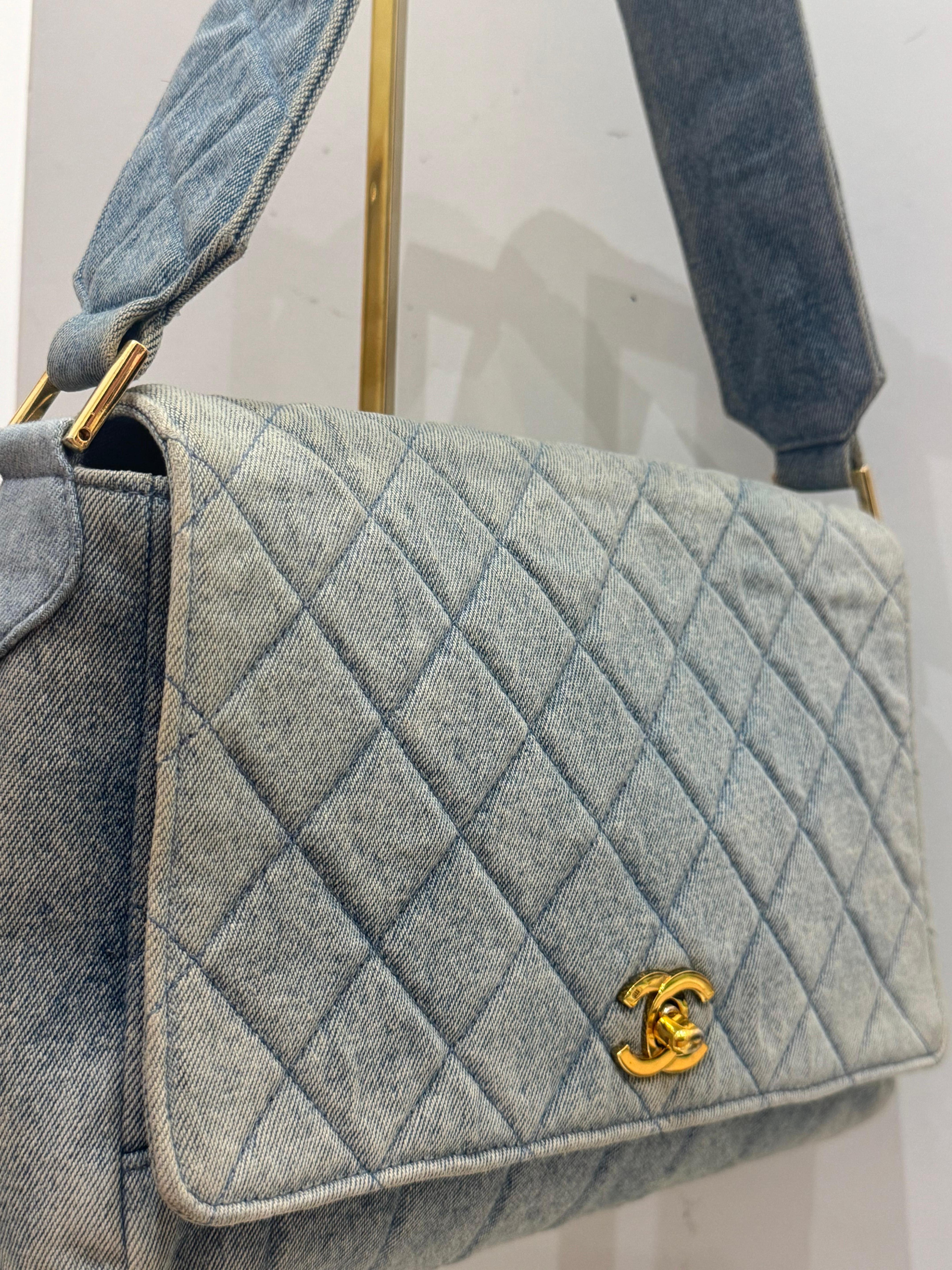 Rare Chanel F/W 1991 Hip Hop Collection denim quilted single flap bag For Sale 11