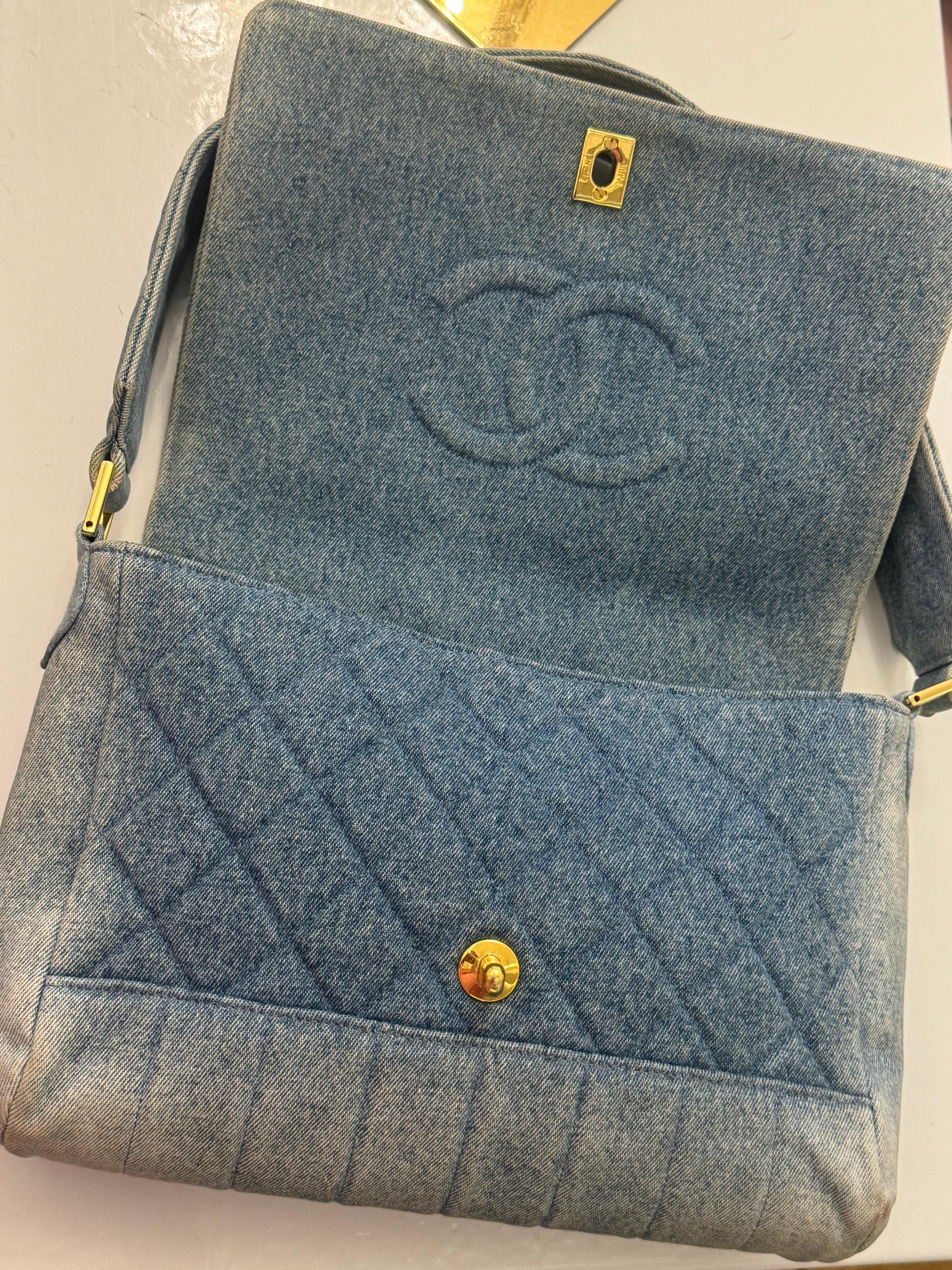 Rare Chanel F/W 1991 Hip Hop Collection denim quilted single flap bag For Sale 2
