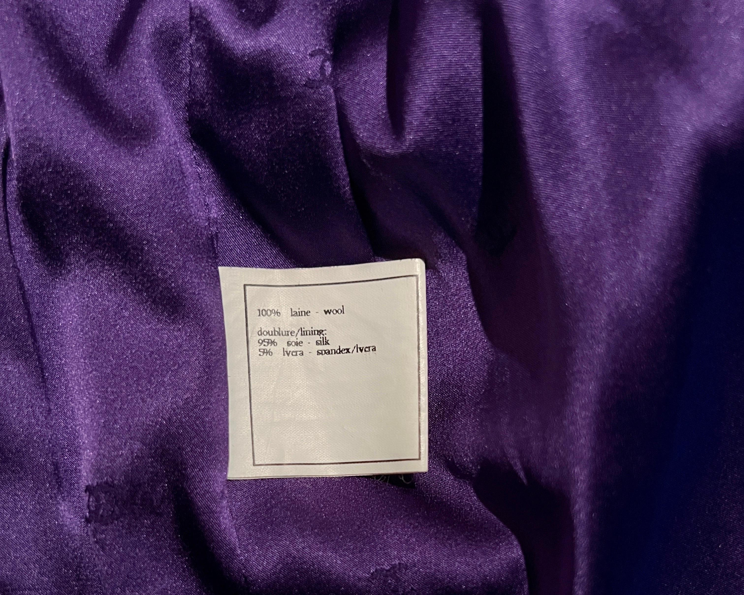 Chanel - Rare veste Lesage ajustée en tweed violet garnie de chaînes en vente 2