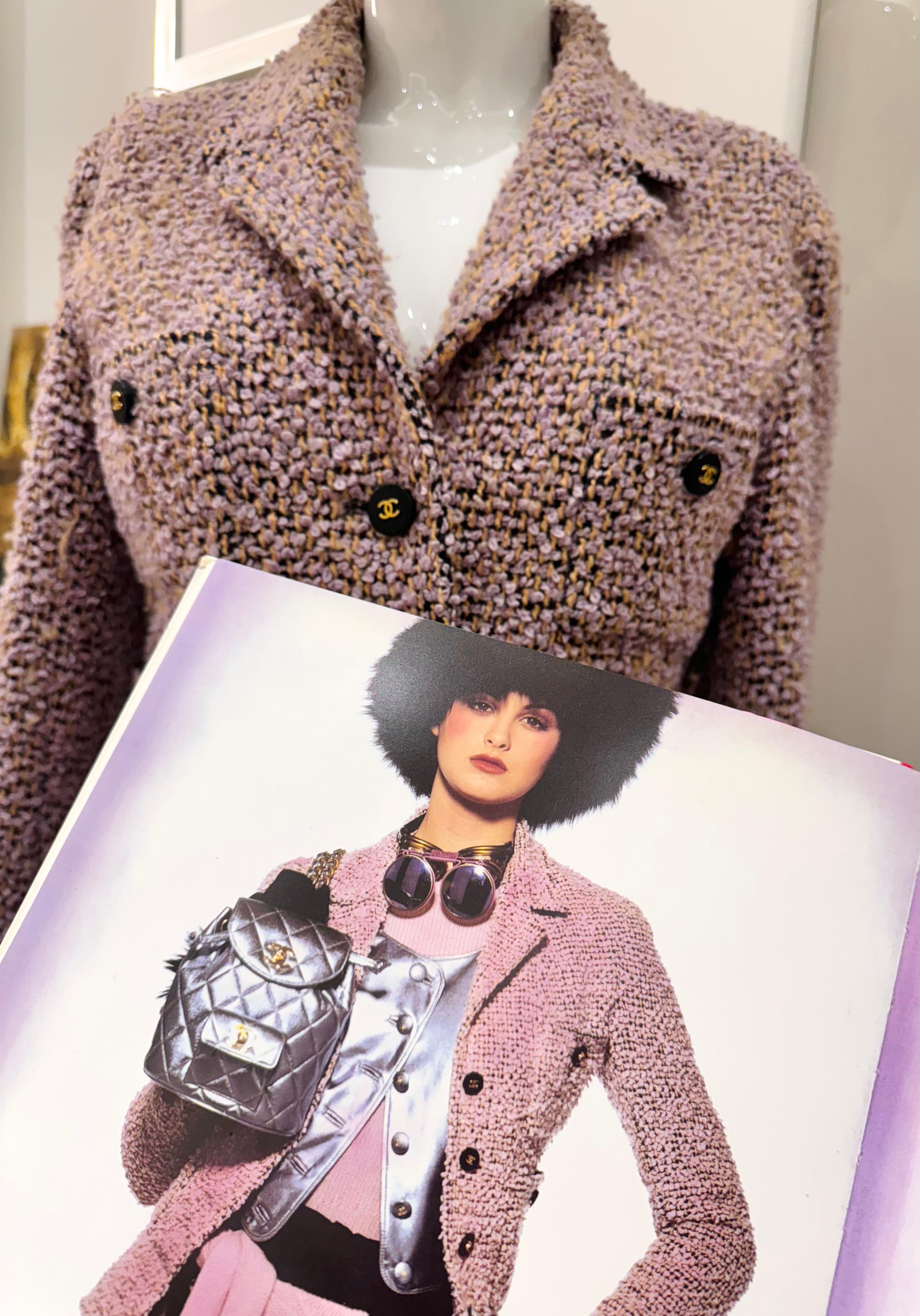 Rara Chaqueta de Pasarela Chanel FW 1994 tweed fantasía lila en venta 3