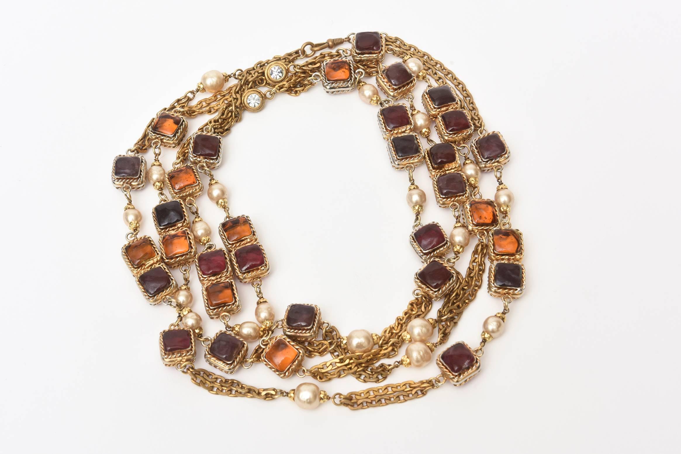 Chanel Gripoix Lila, Rosa Bernstein Glas, Kunstperle & Kette Strang Halskette Selten (Moderne) im Angebot