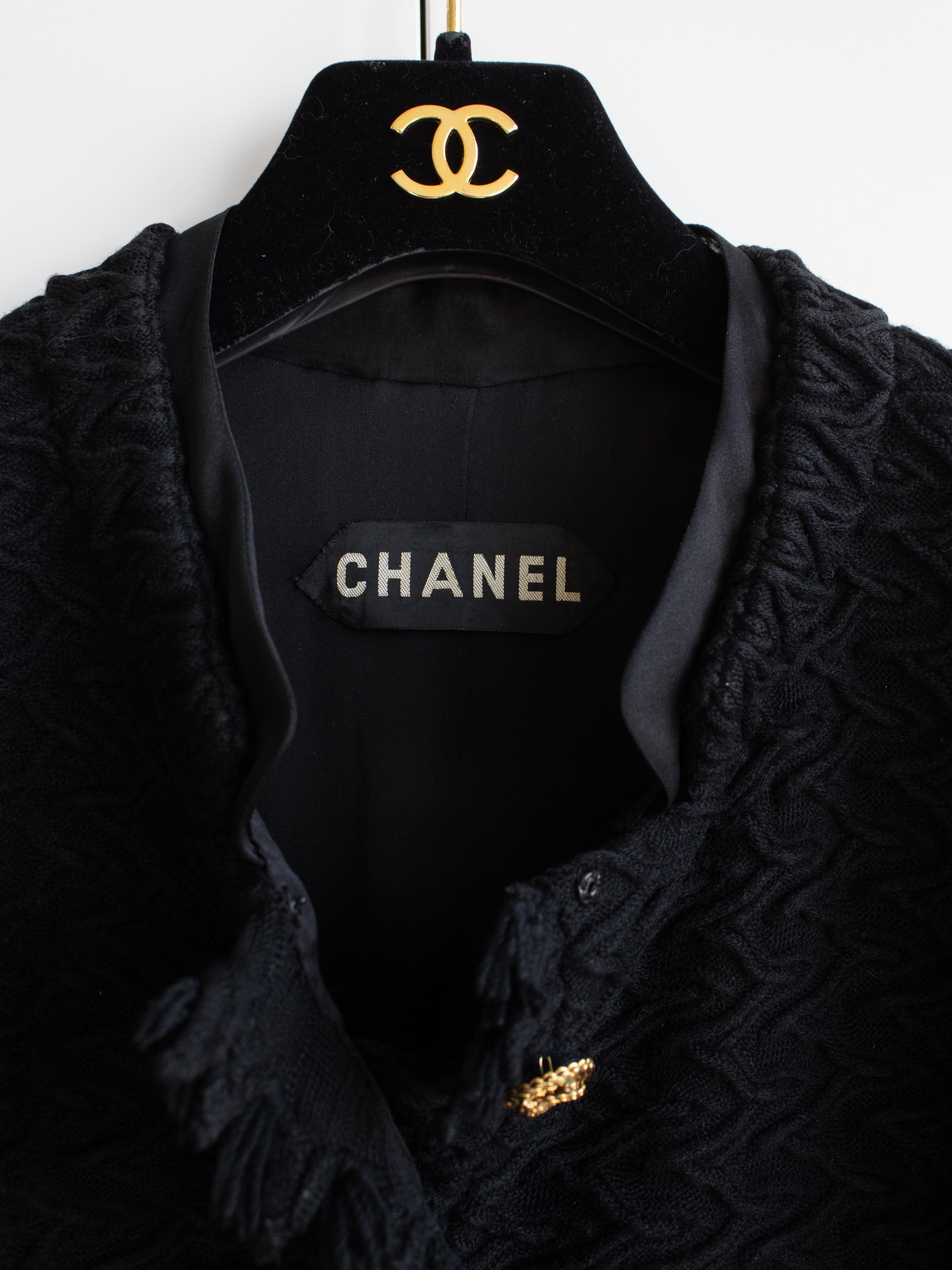 Rare Chanel Haute Couture F/W 1970 Jackie Black Gold CC Fringe LBJ Tweed Jacket For Sale 4