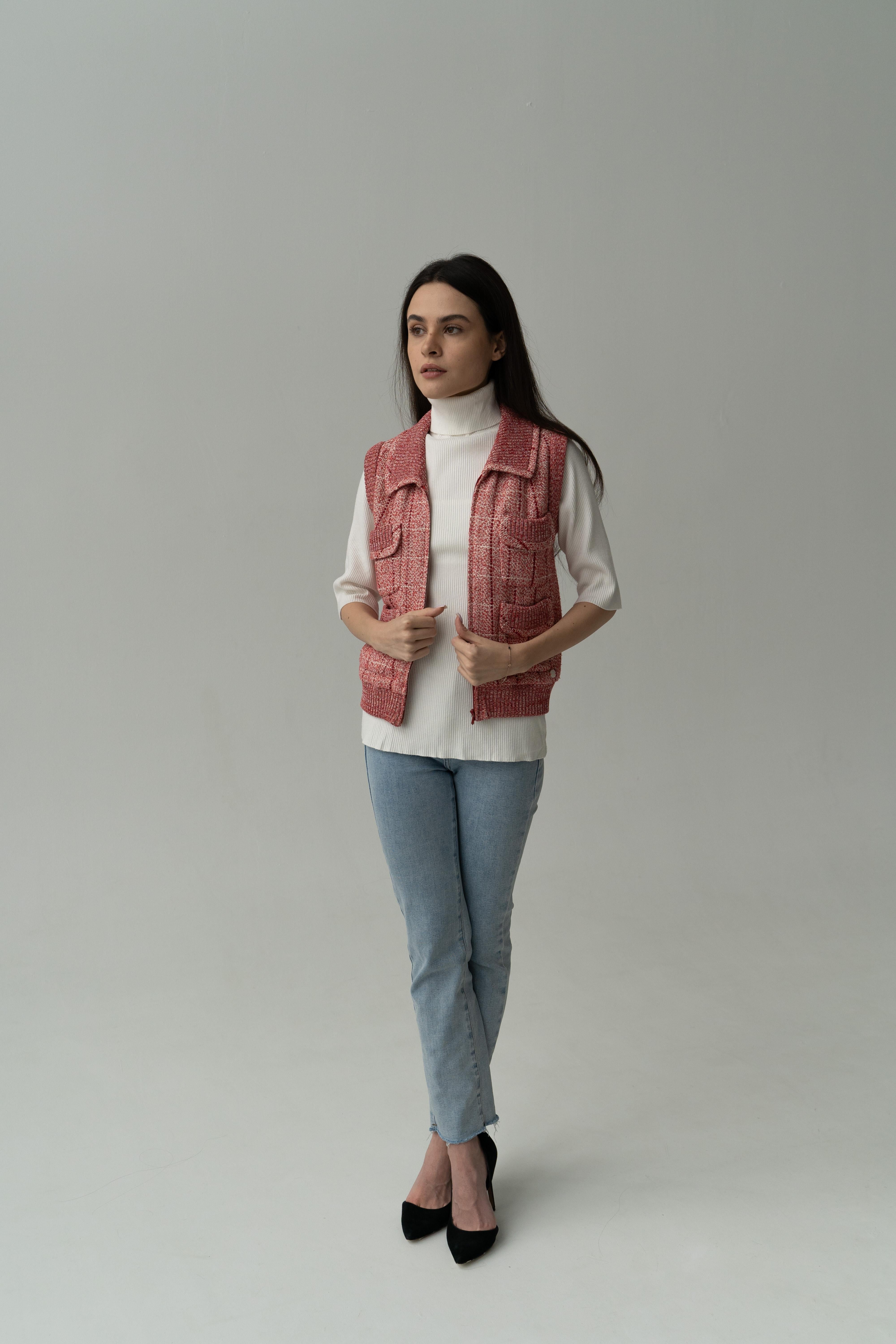Rare! CHANEL & Karl Lagerfeld 01P Spring/Summer RTW 2001 red and white plaid seq In Good Condition For Sale In Алматинский Почтамт, KZ