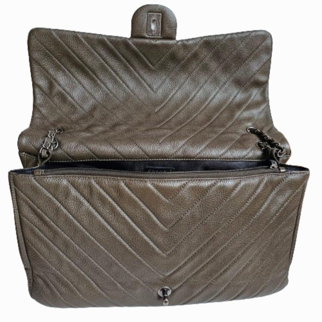 Rare Chanel Khaki Chevron Quilted XXL Flap Bag For Sale 4