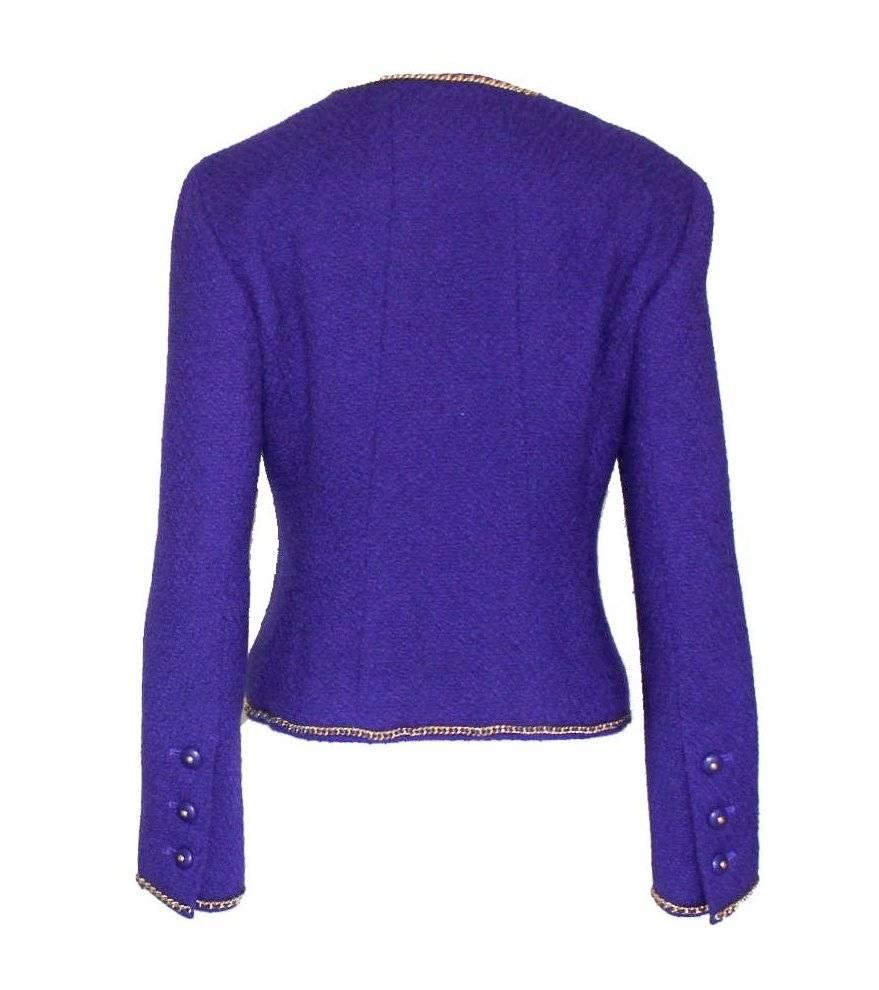 Violet Chanel - Rare veste Lesage ajustée en tweed violet garnie de chaînes en vente