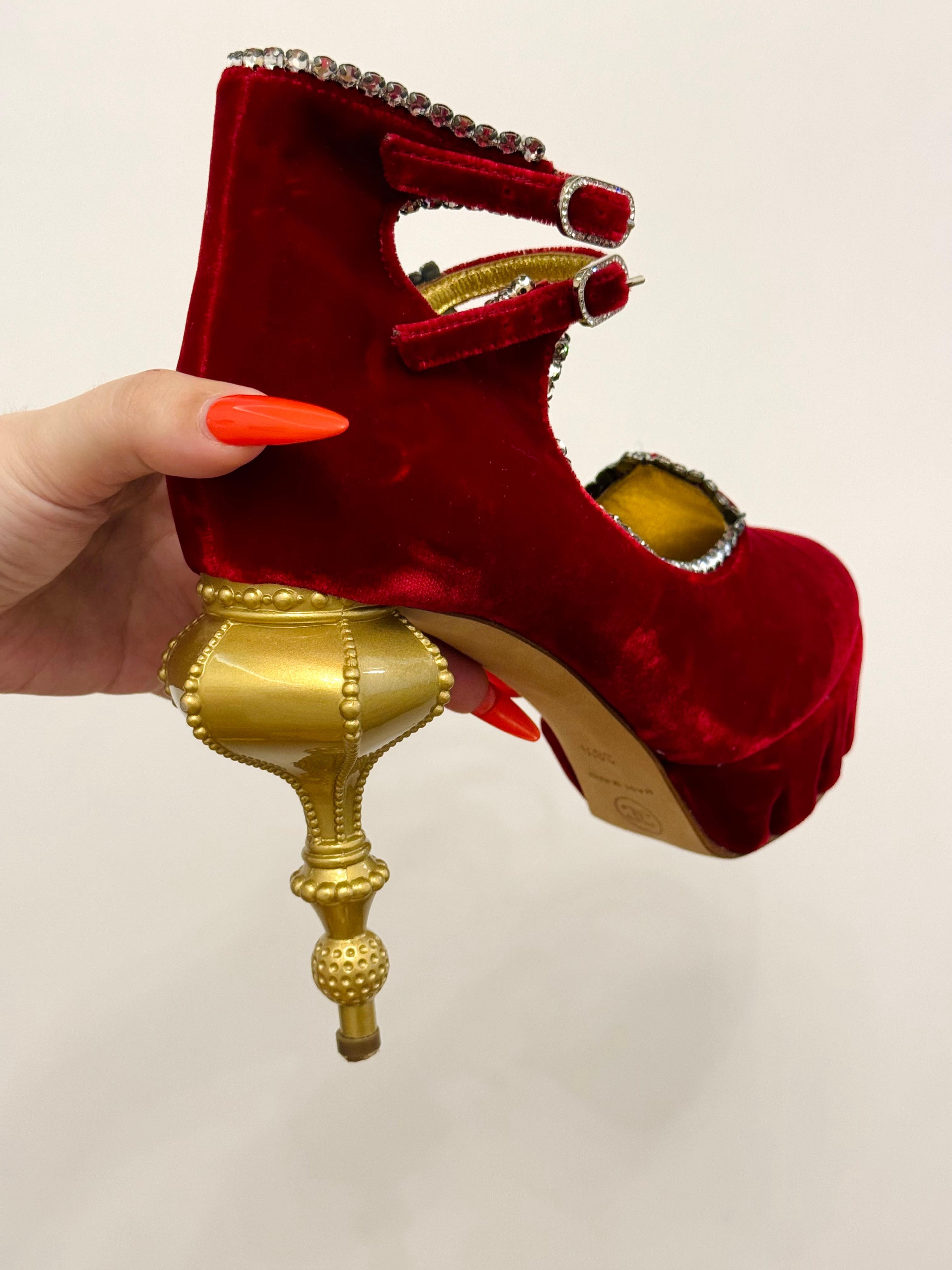 Raros zapatos de pasarela Chanel métiers d'art Paris Moscou 2009 de Karl Lagerfeld en venta 7