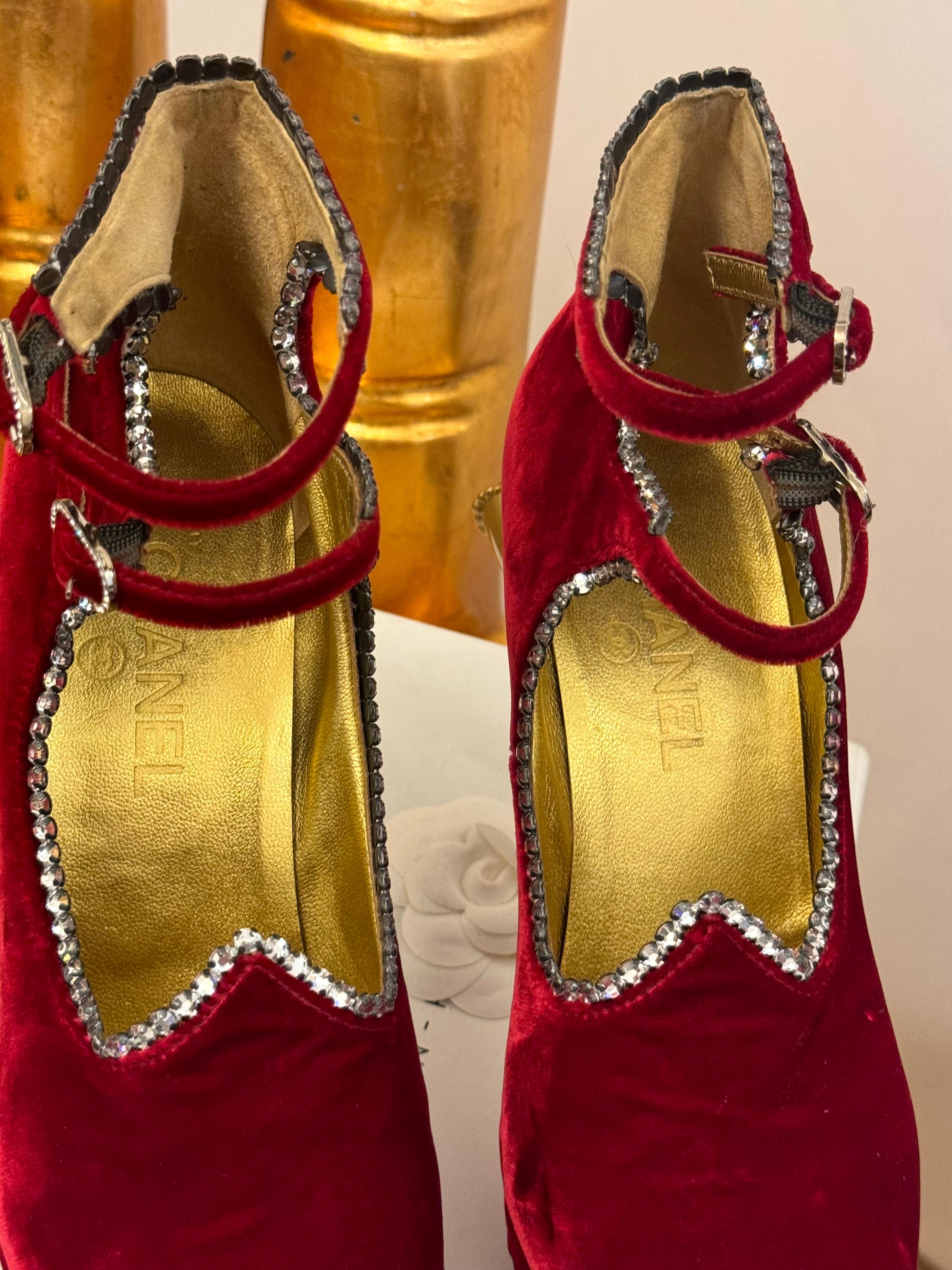 Raros zapatos de pasarela Chanel métiers d'art Paris Moscou 2009 de Karl Lagerfeld en venta 10