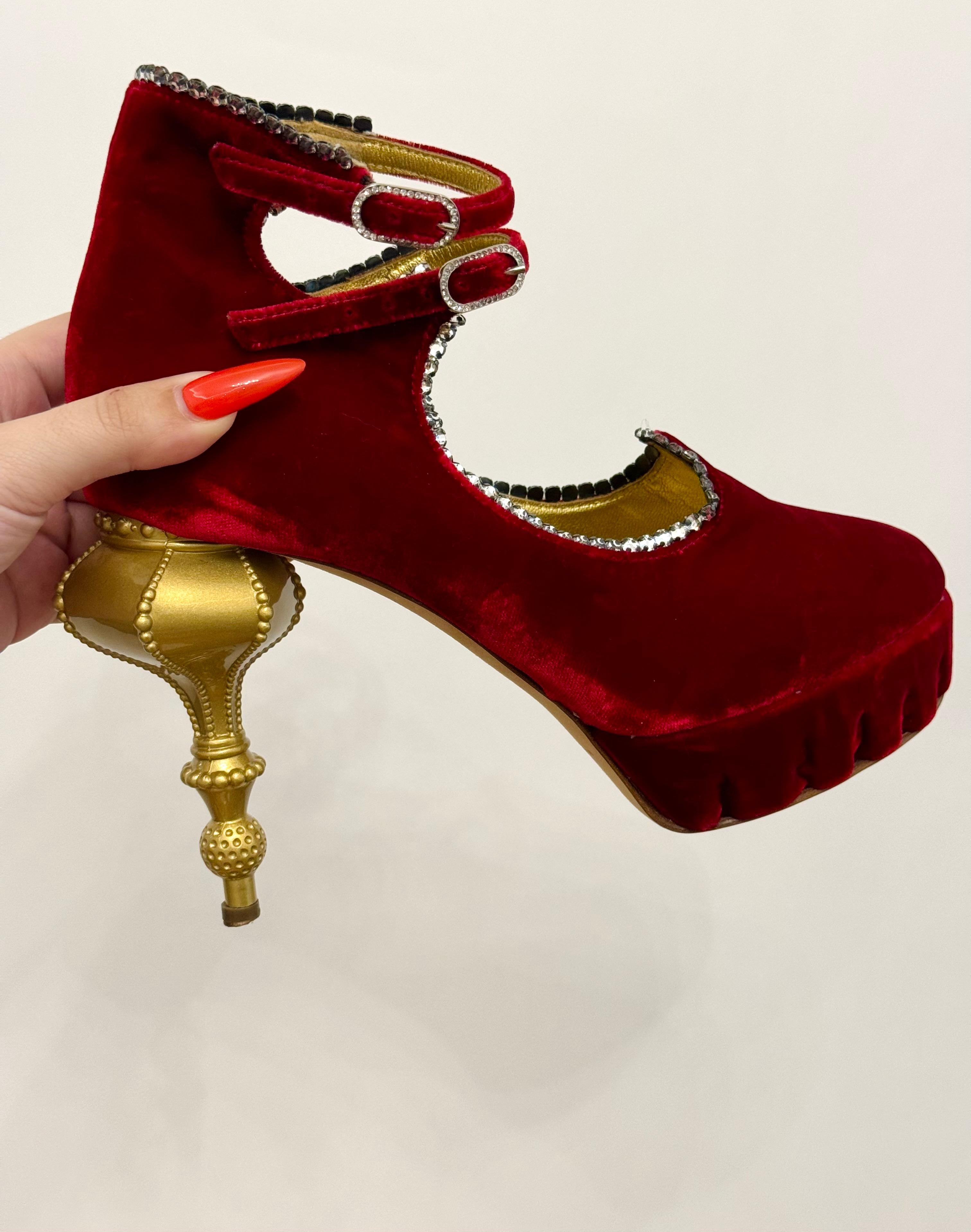 Raros zapatos de pasarela Chanel métiers d'art Paris Moscou 2009 de Karl Lagerfeld en venta 4