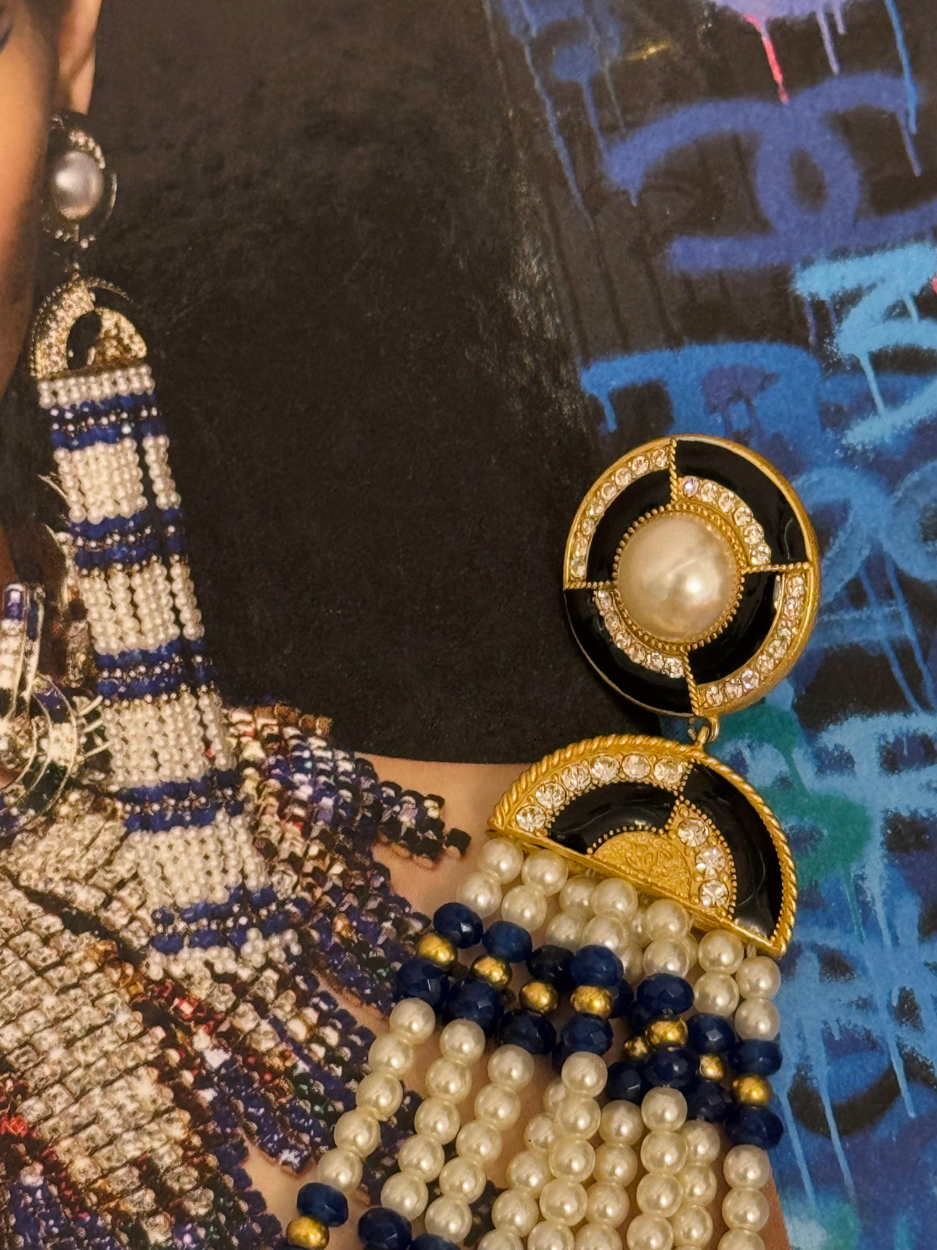 Rare boucles d'oreilles Chanel métiers d'art Paris New York 2019 Lapis Lazuli Chandelier en vente 5