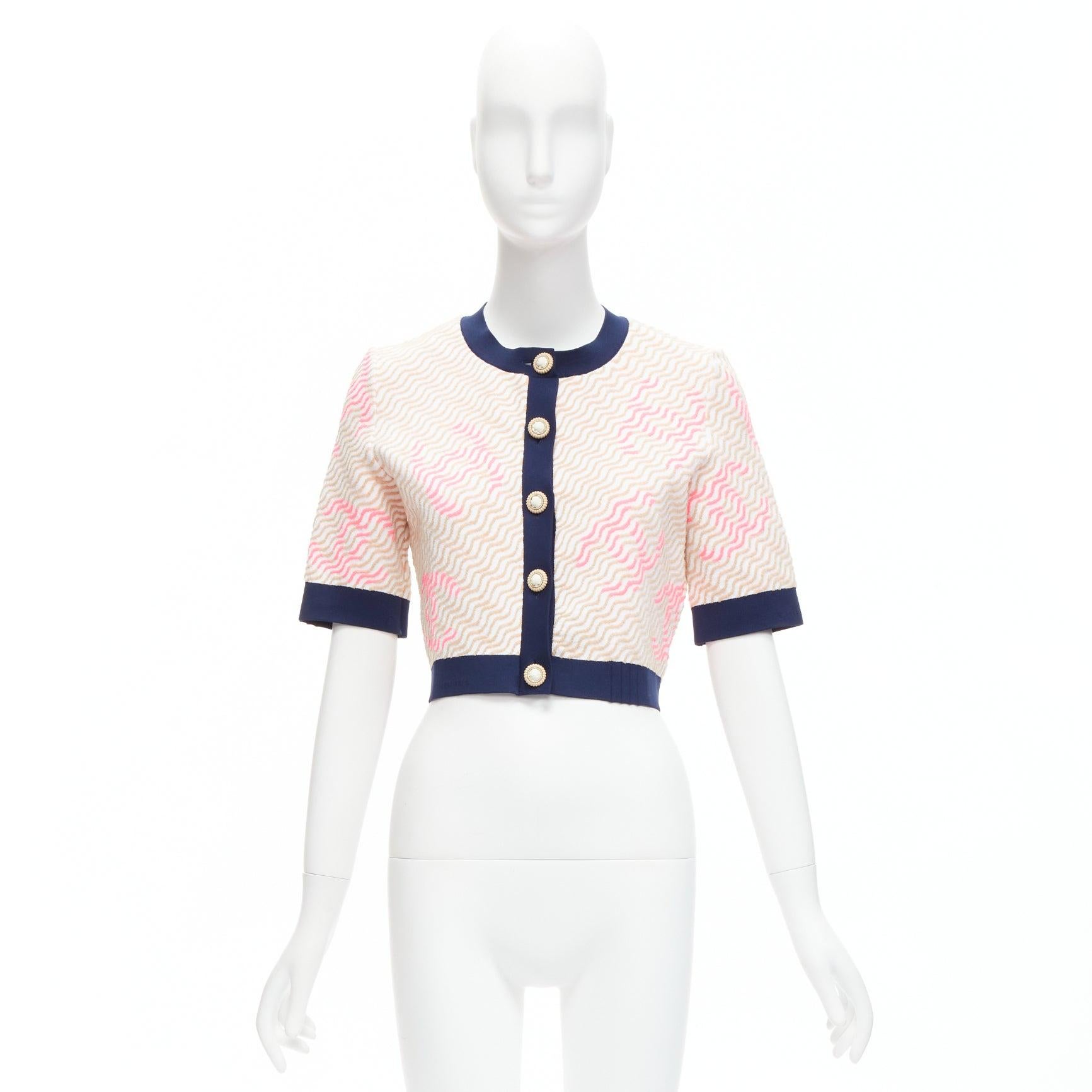 rare CHANEL pink applique logo twirl seashell button cropped cardigan FR38 M For Sale 6